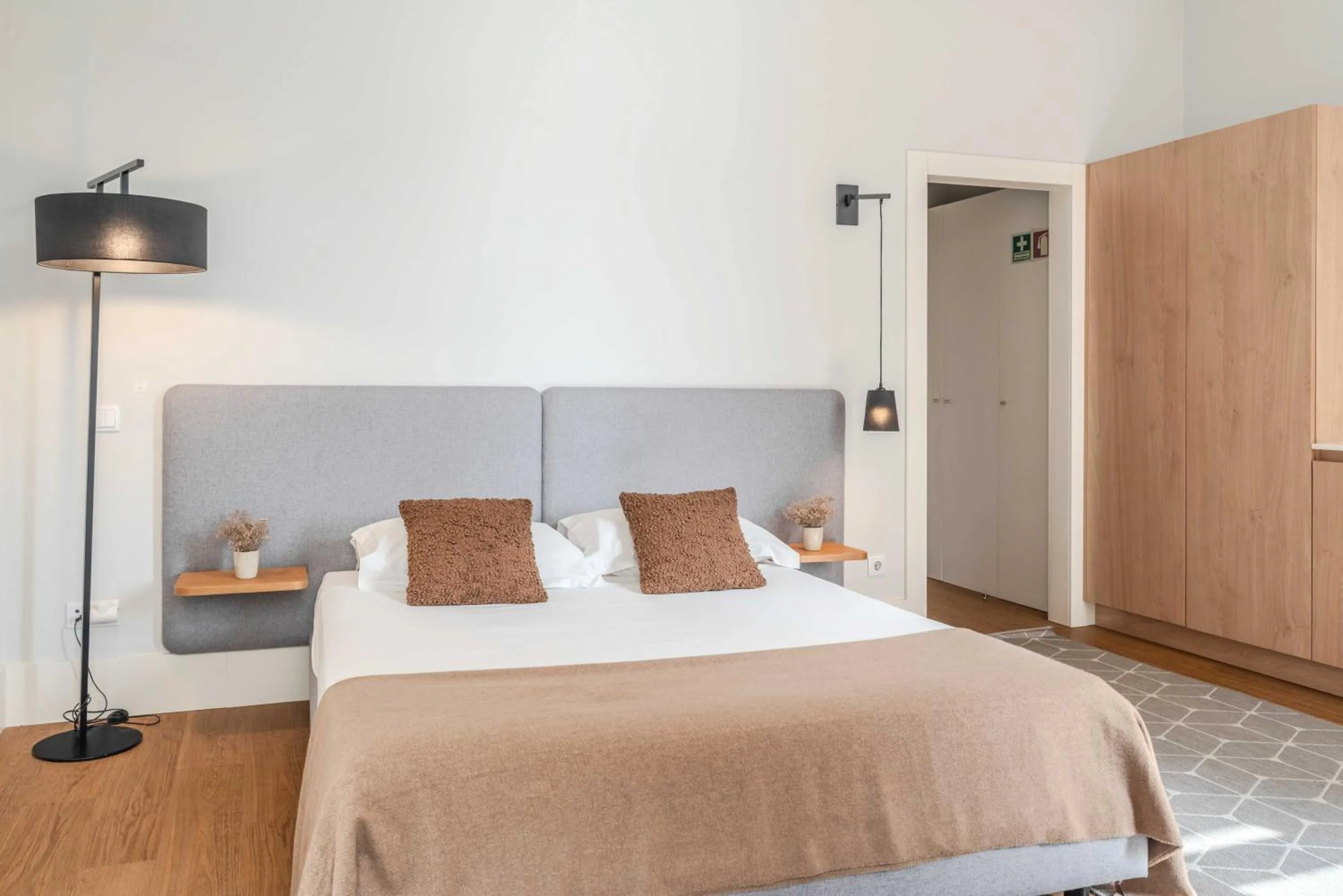 Bedroom, Bed in Uma Formosa Apartments