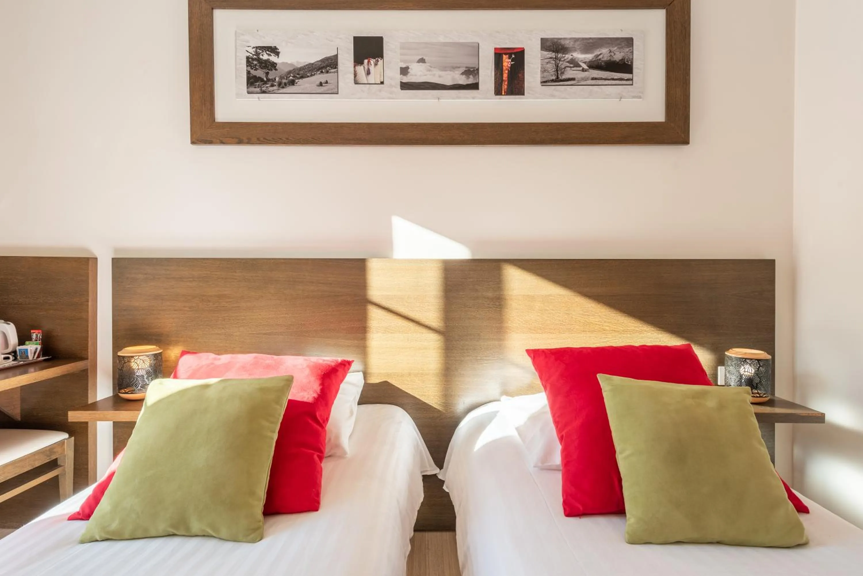 Bed in Hôtel d'Ossau