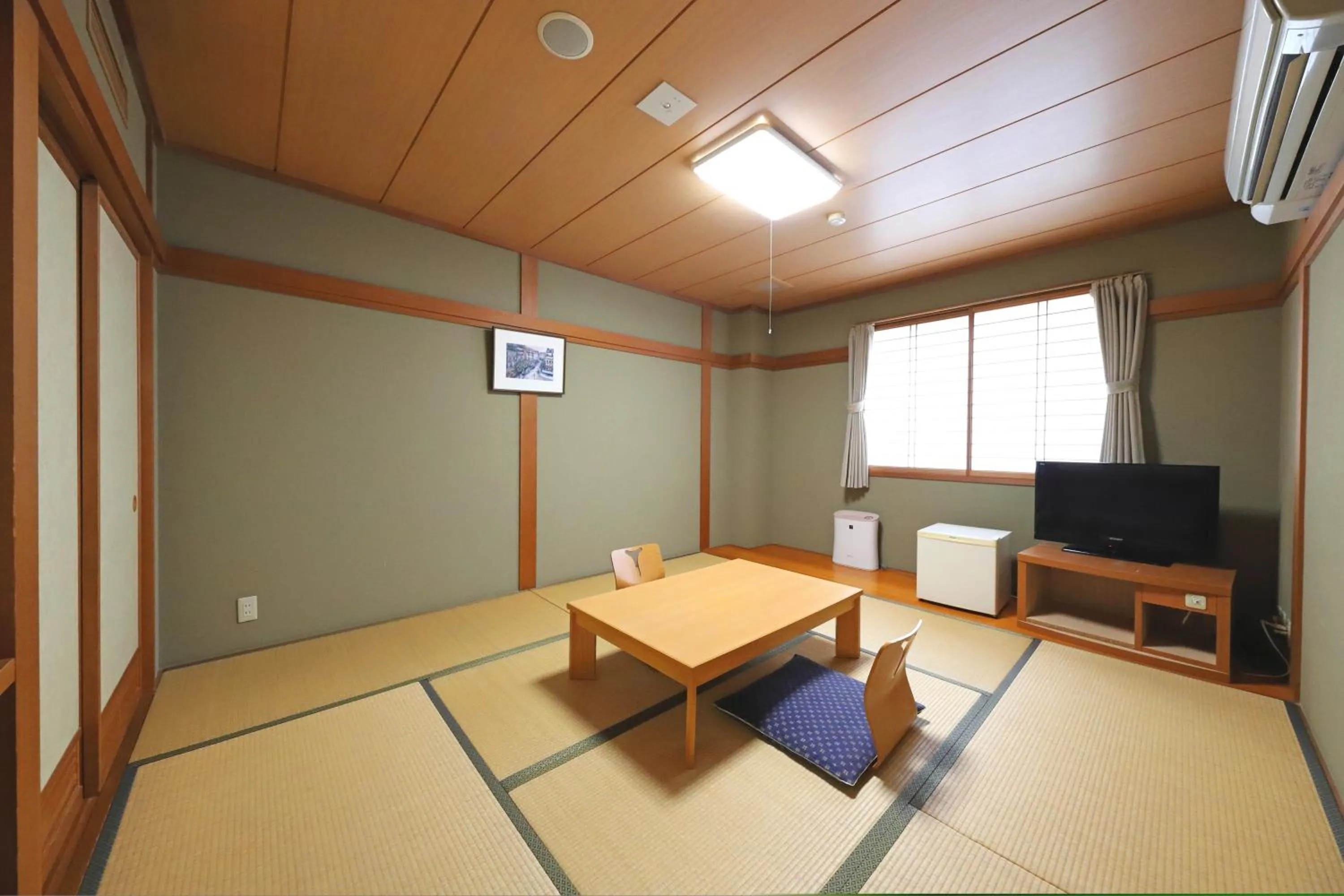 Smile Hotel Takaoka Ekimae