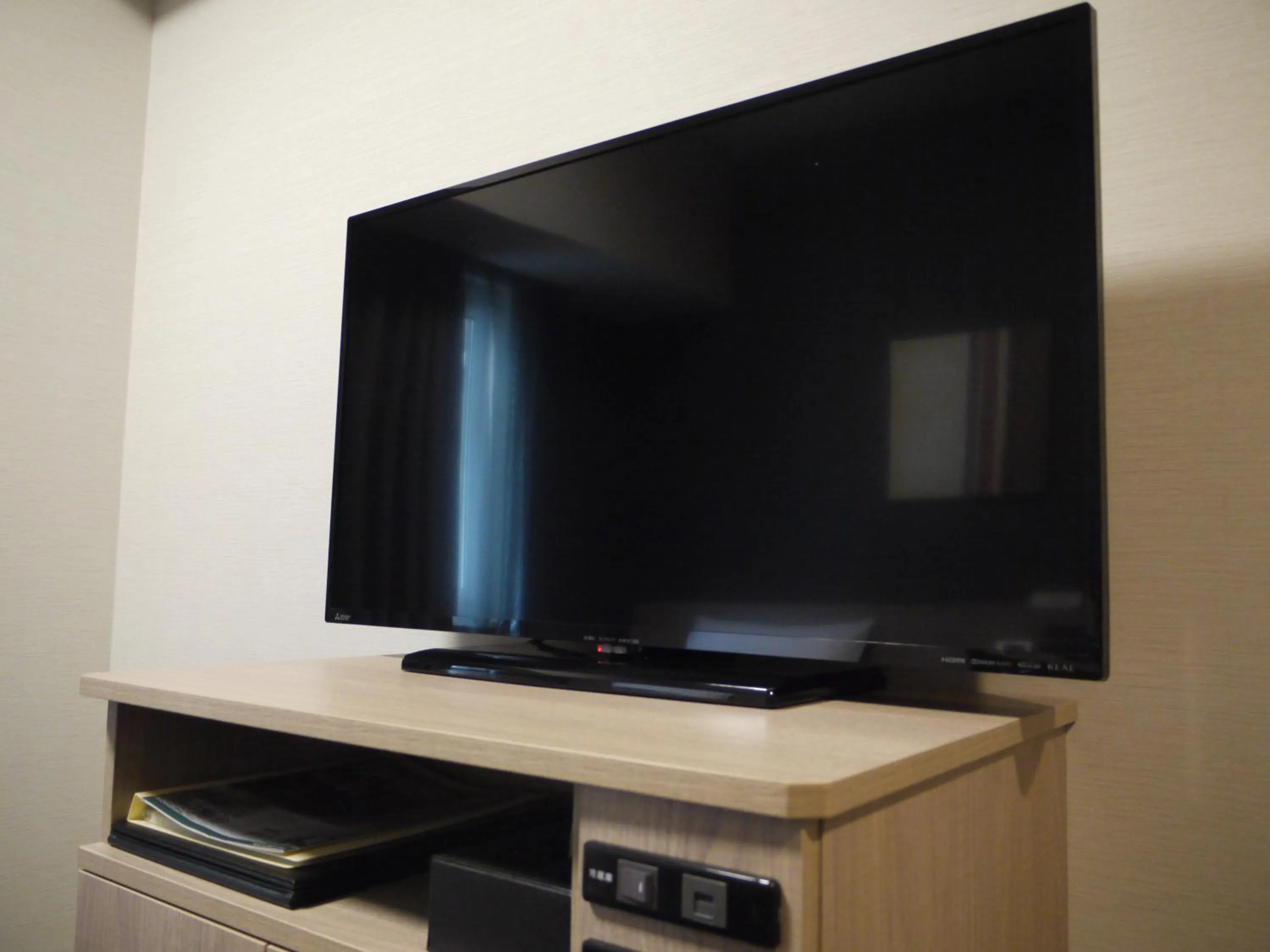 TV and multimedia in Hotel Route-Inn Mihara Ekimae
