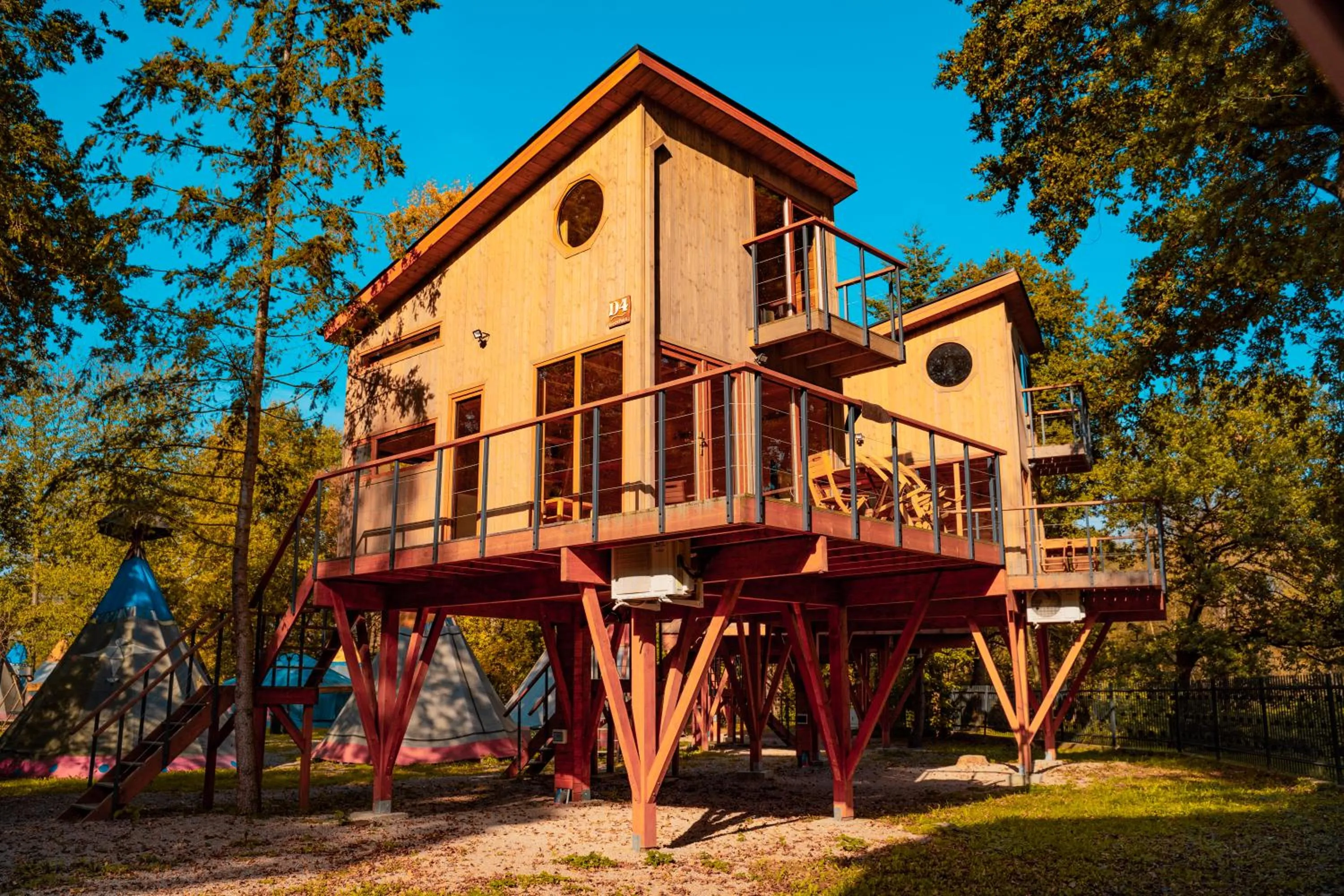 Property building in Apartamenty wśród drzew River Park SAUNA