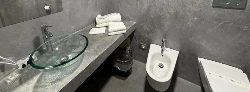 Toilet in HOTEL QUADRIFOGLIO