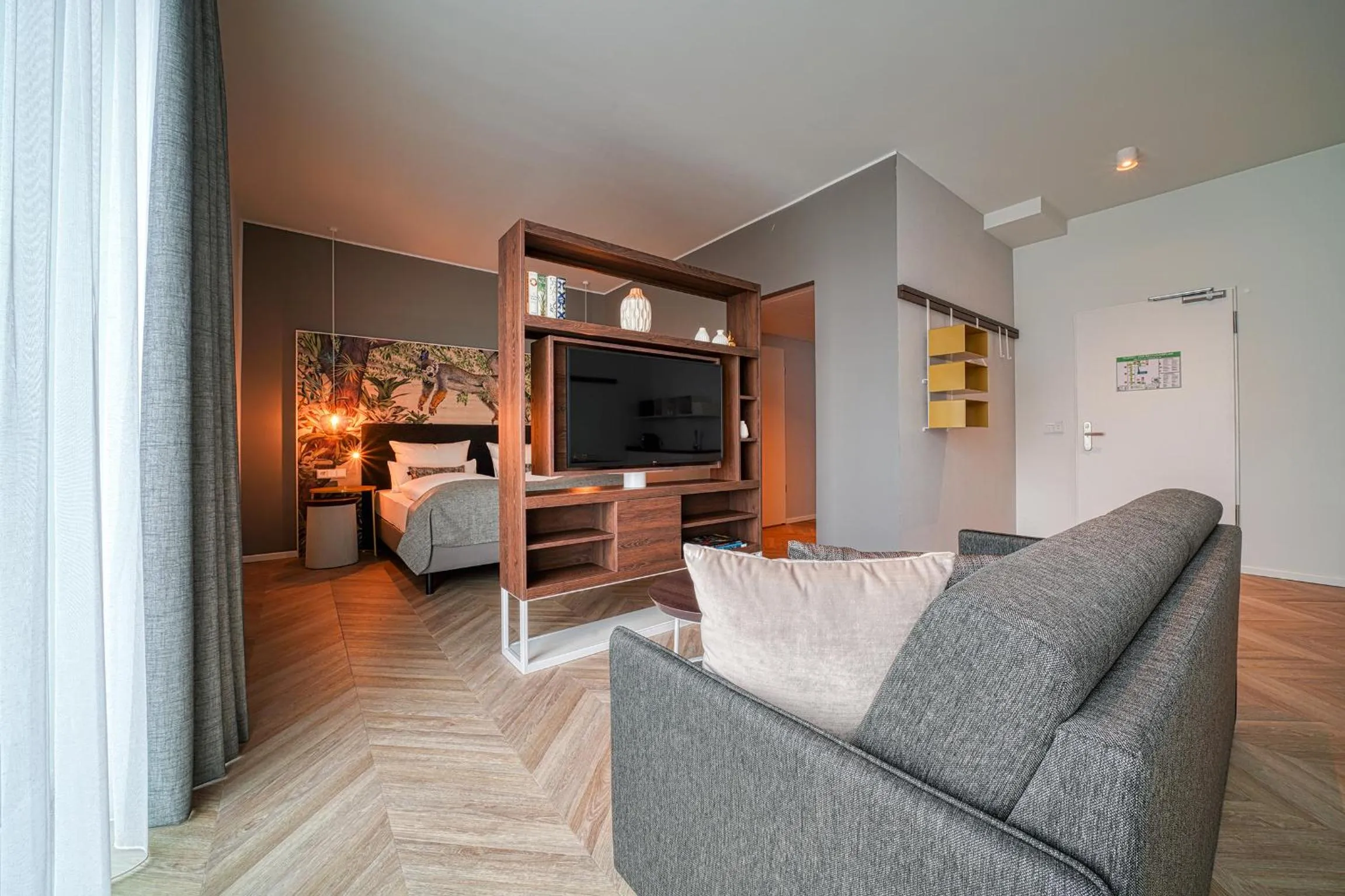 Photo of the whole room, Bed in NinetyNine Augsburg