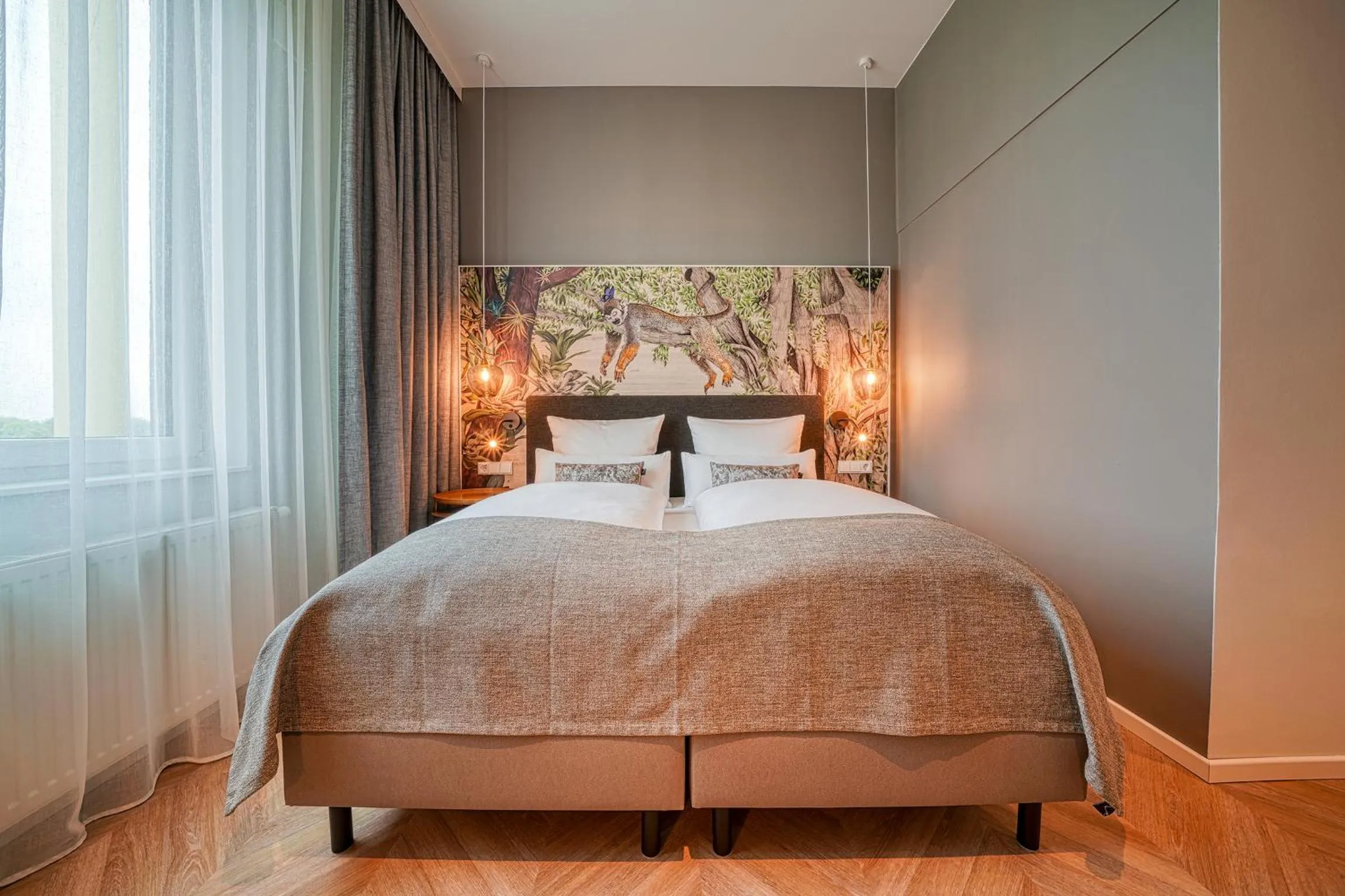 Photo of the whole room, Bed in NinetyNine Augsburg