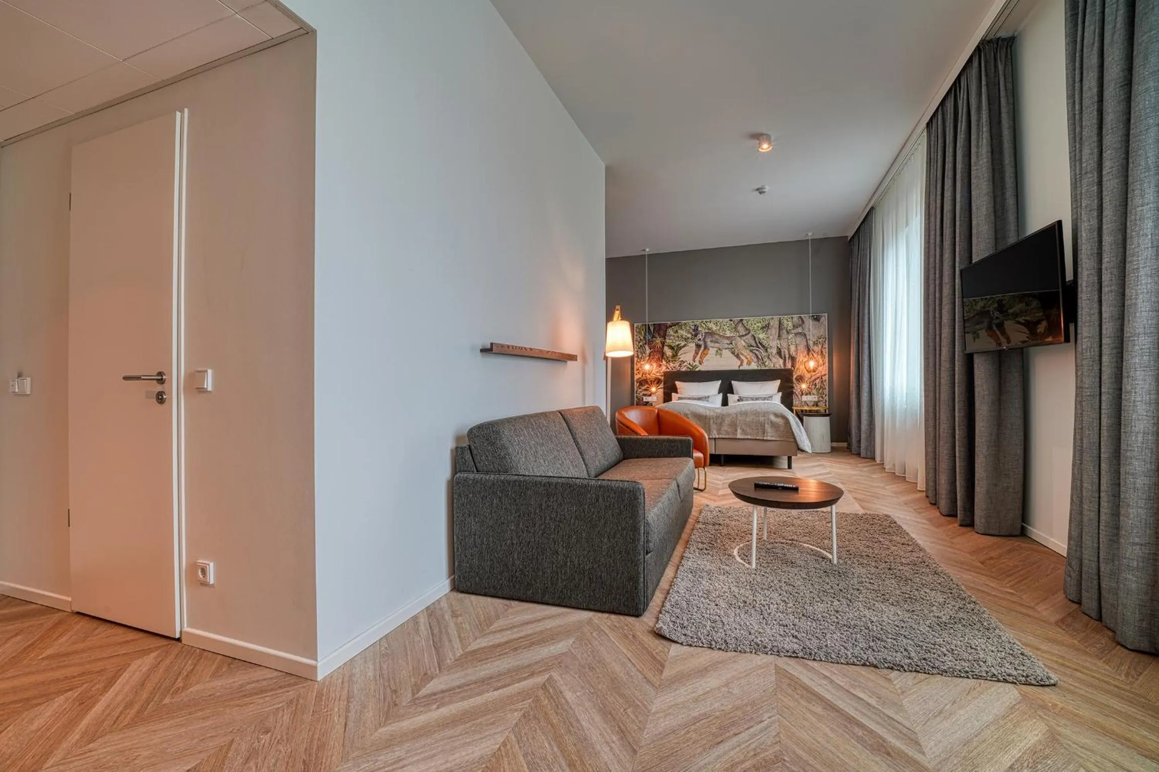 Photo of the whole room in NinetyNine Augsburg