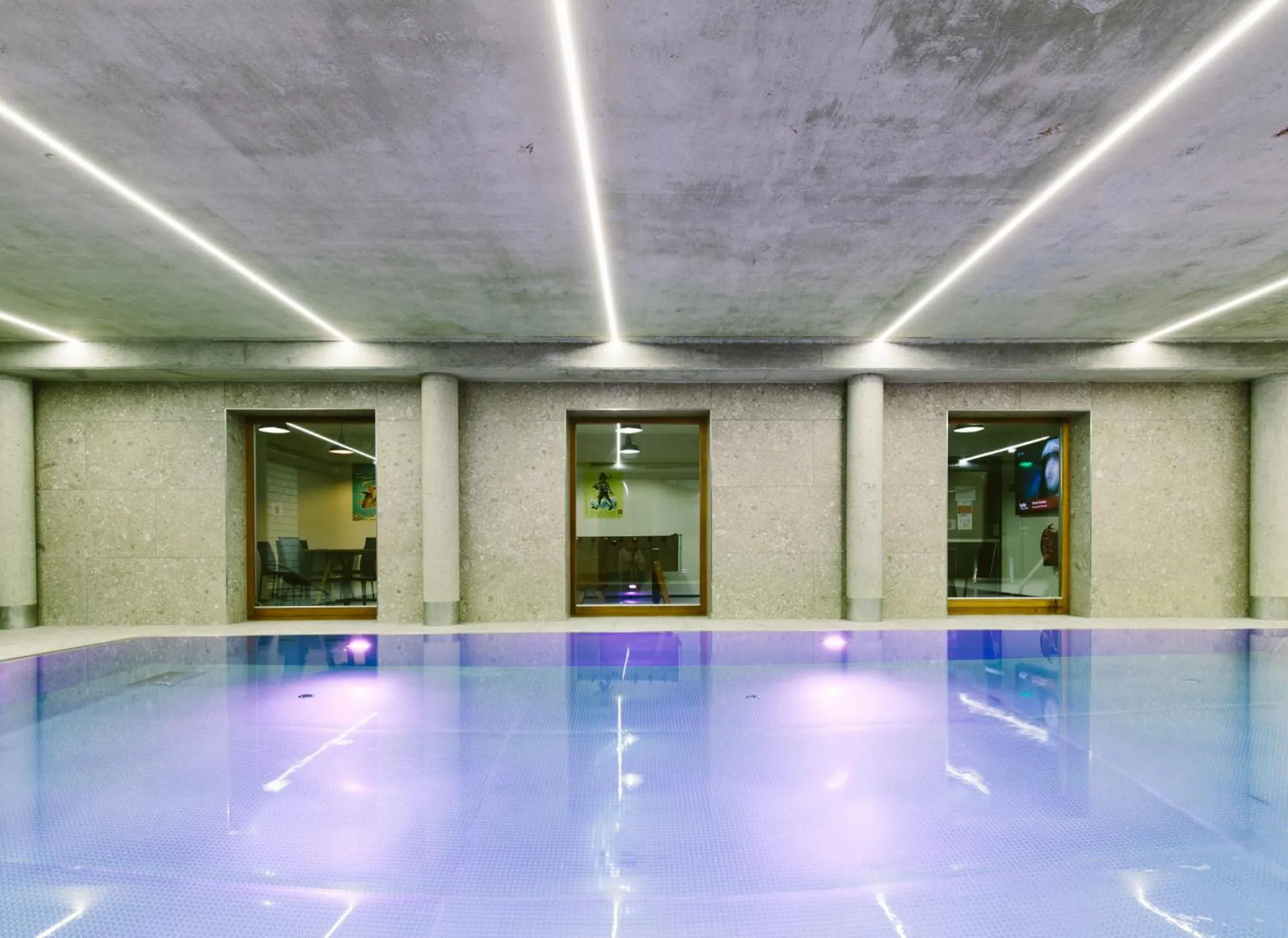 Swimming pool in Apartmenthotel Oberstdorf