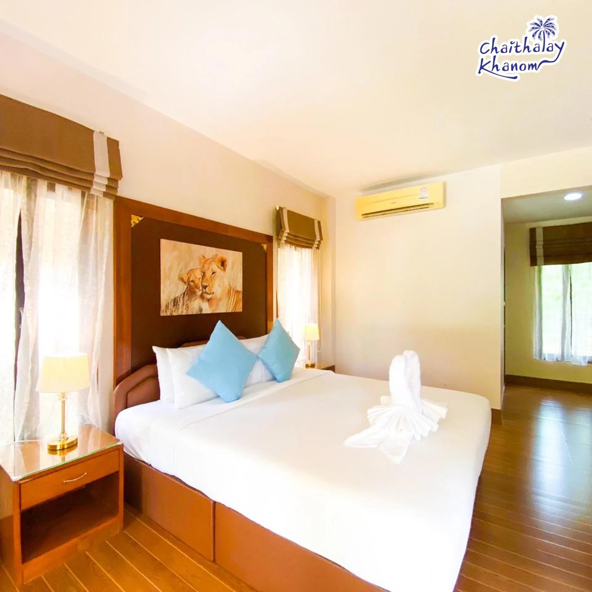 Bed in Chaithalay Khanom Resort