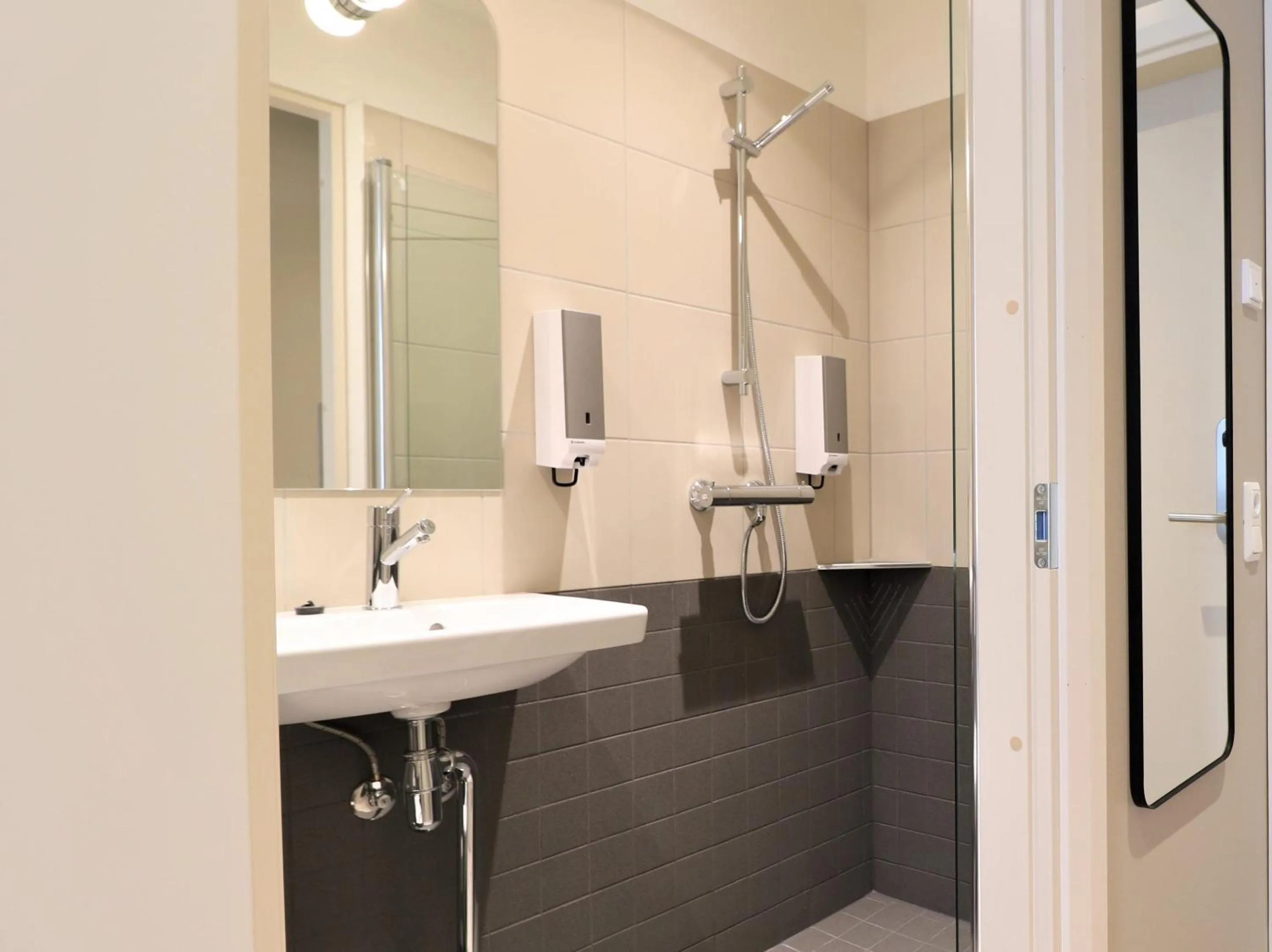 Bathroom in Forenom Aparthotel Vaasa