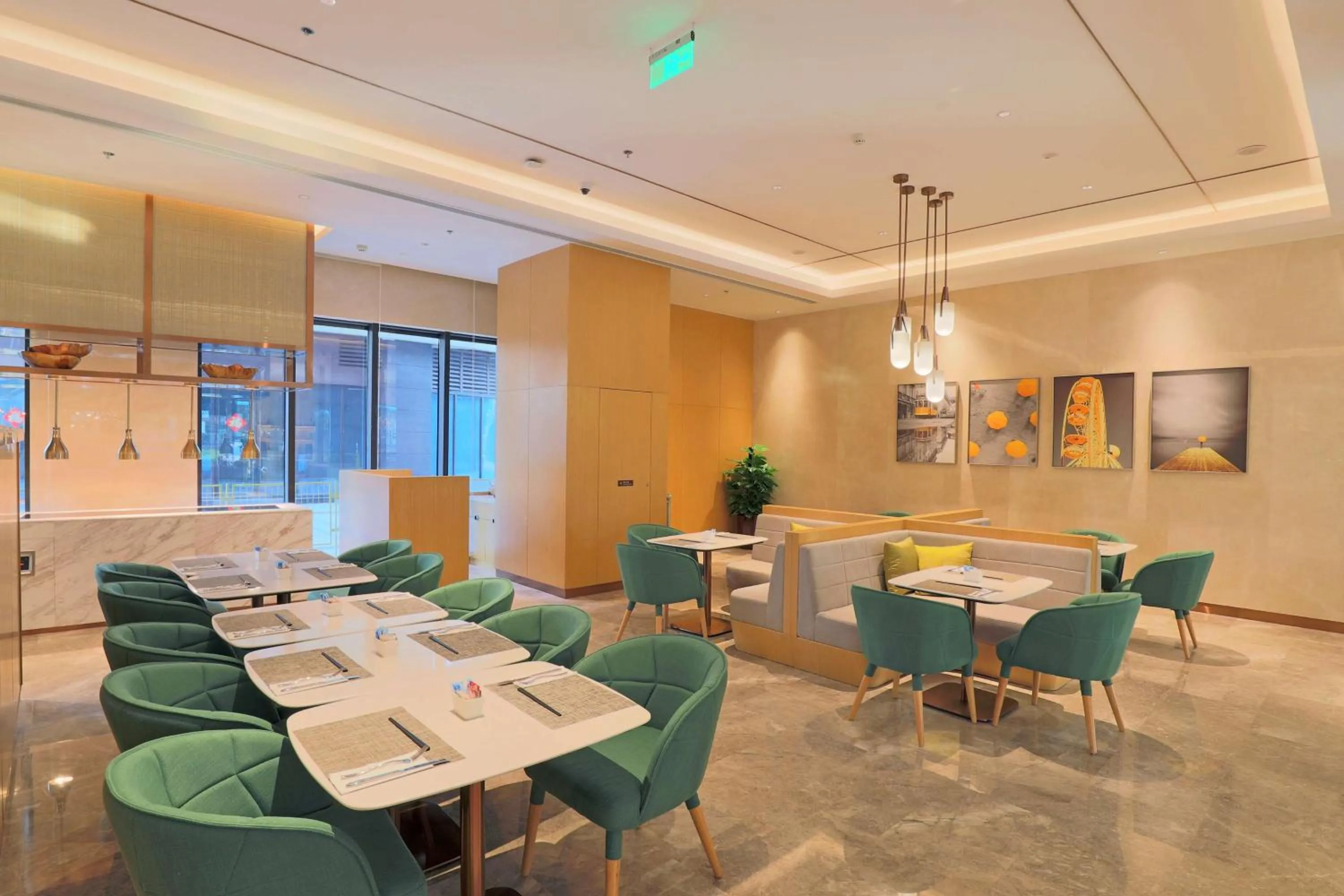 Restaurant/places to eat in Hilton Garden Inn Changzhou Xinbei