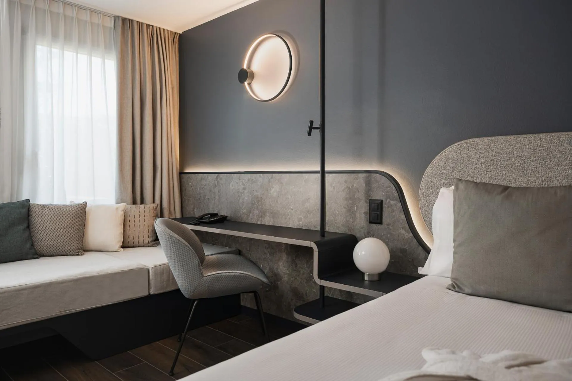 Bed in Hotel Admiral Lugano