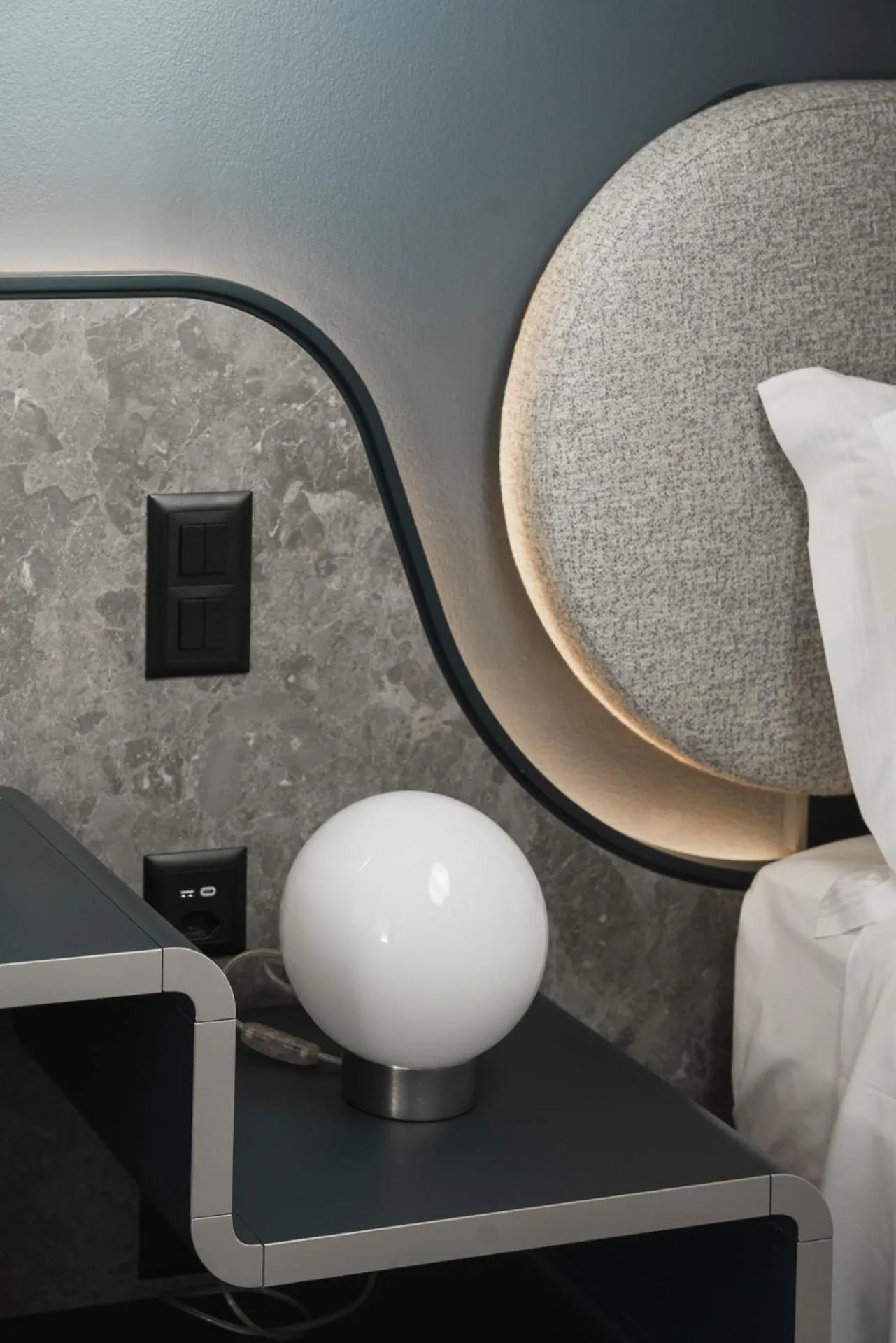 Bed in Hotel Admiral Lugano