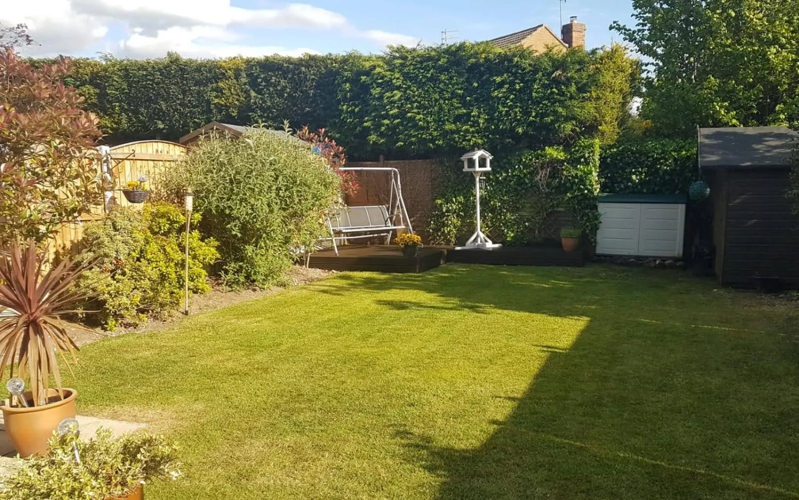 Garden in Debonair bnb @33