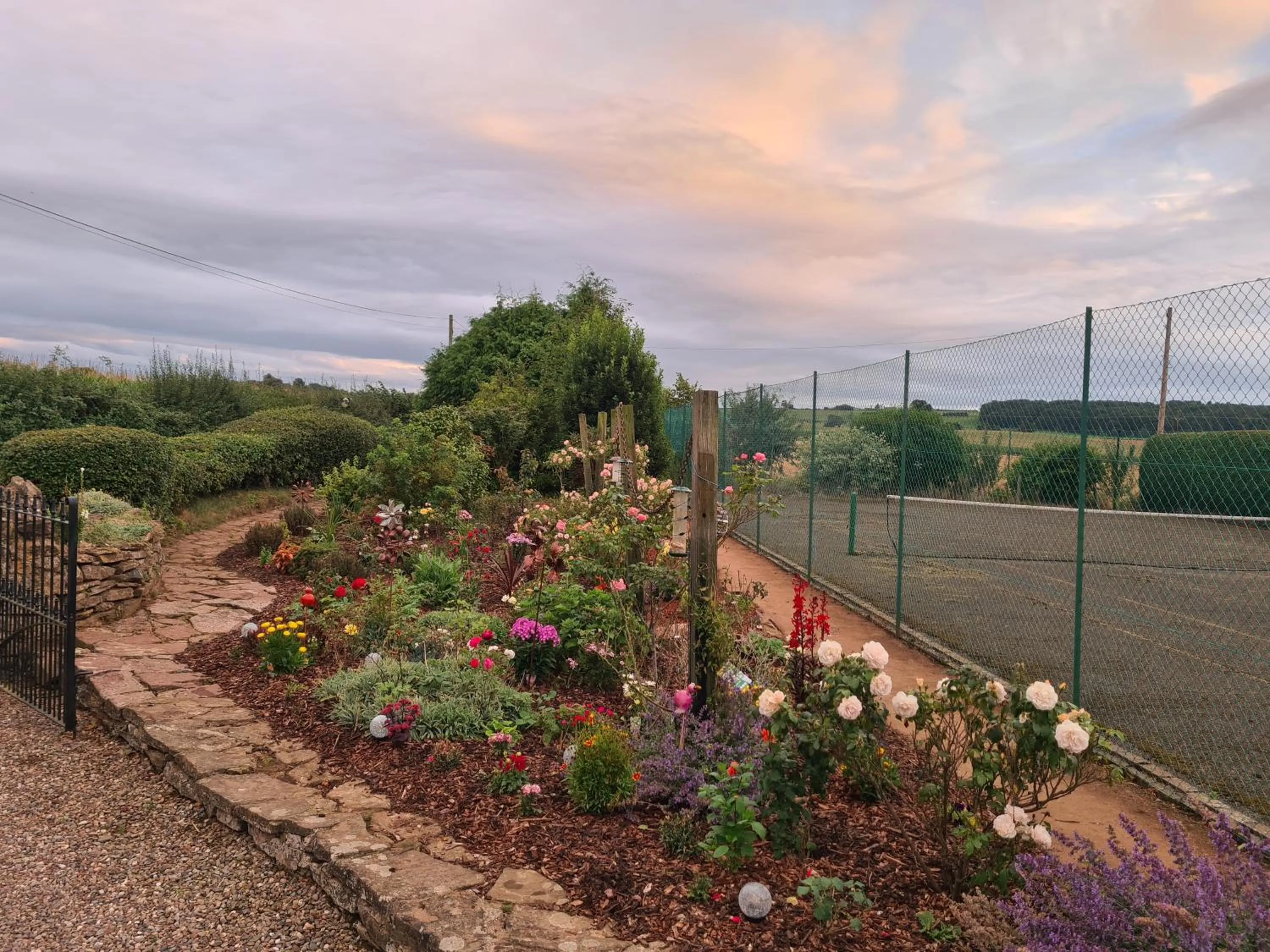 Day in Upper Eyton Farmhouse B&B