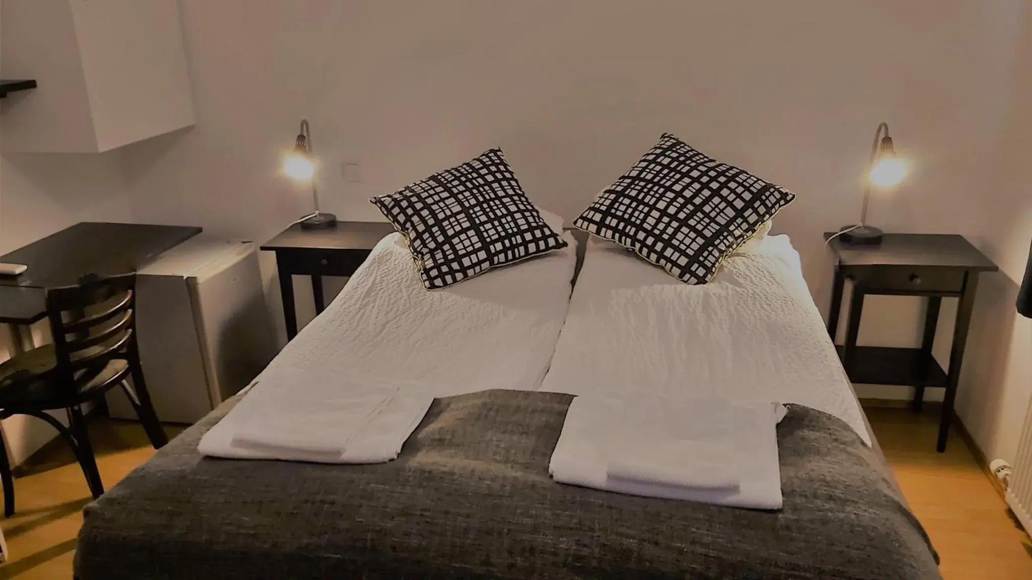 Small Double Room in Hotel Kanslarinn Hella Small Double Room in Hotel Kanslarinn Hella