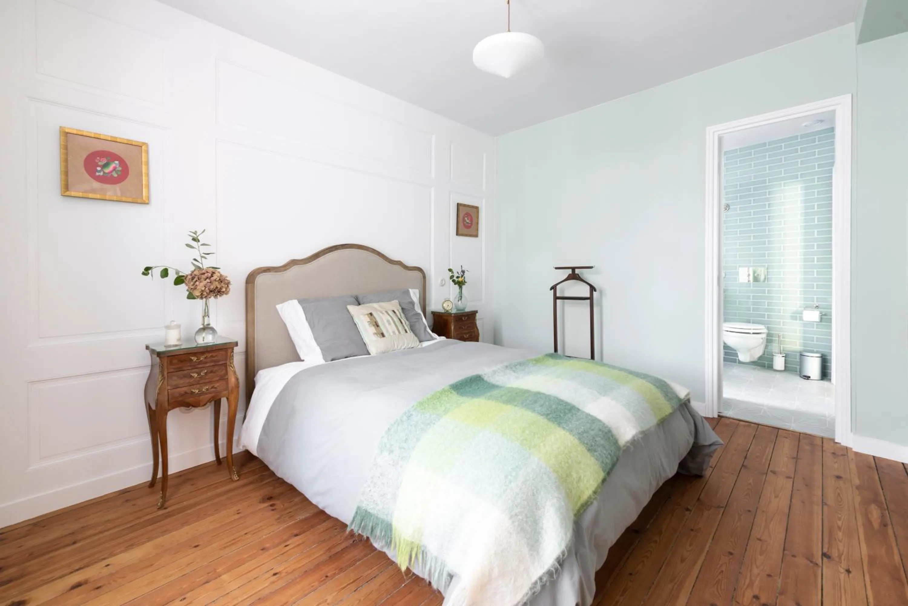 Photo of the whole room, Bed in The Stay Well