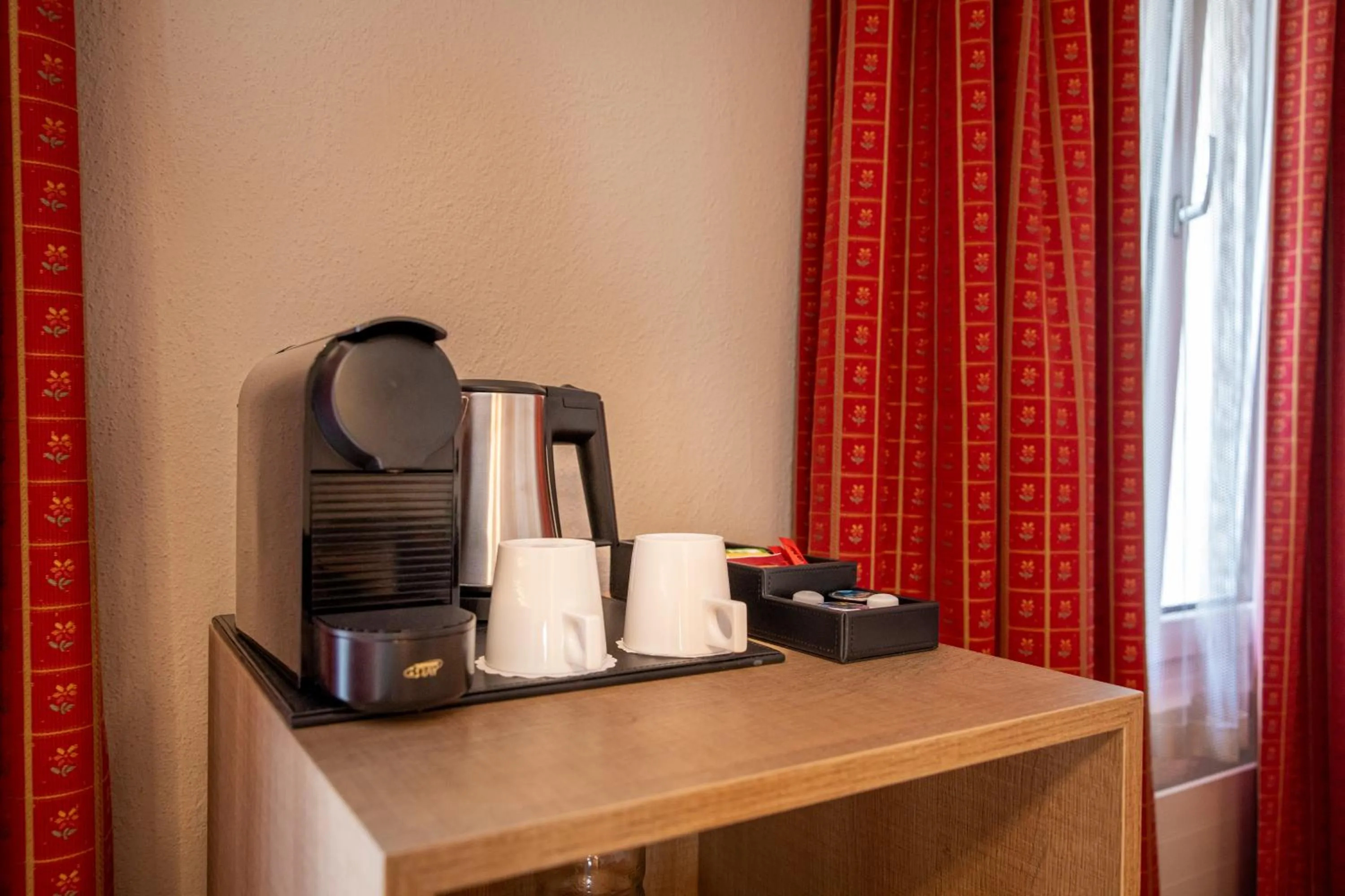 Coffee/tea facilities in Hotel Kreuz & Post Grindelwald