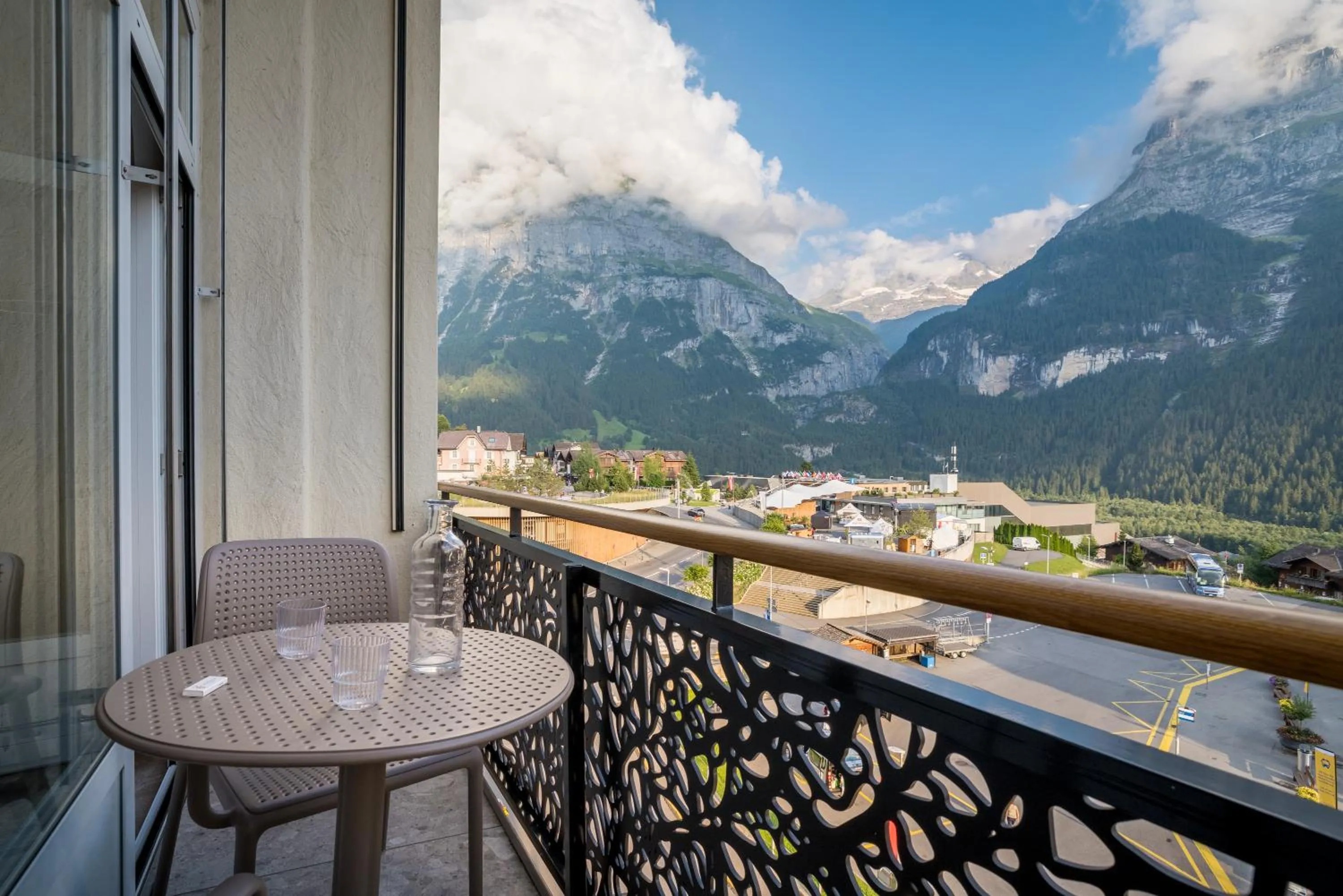 Balcony/Terrace in Hotel Kreuz & Post Grindelwald