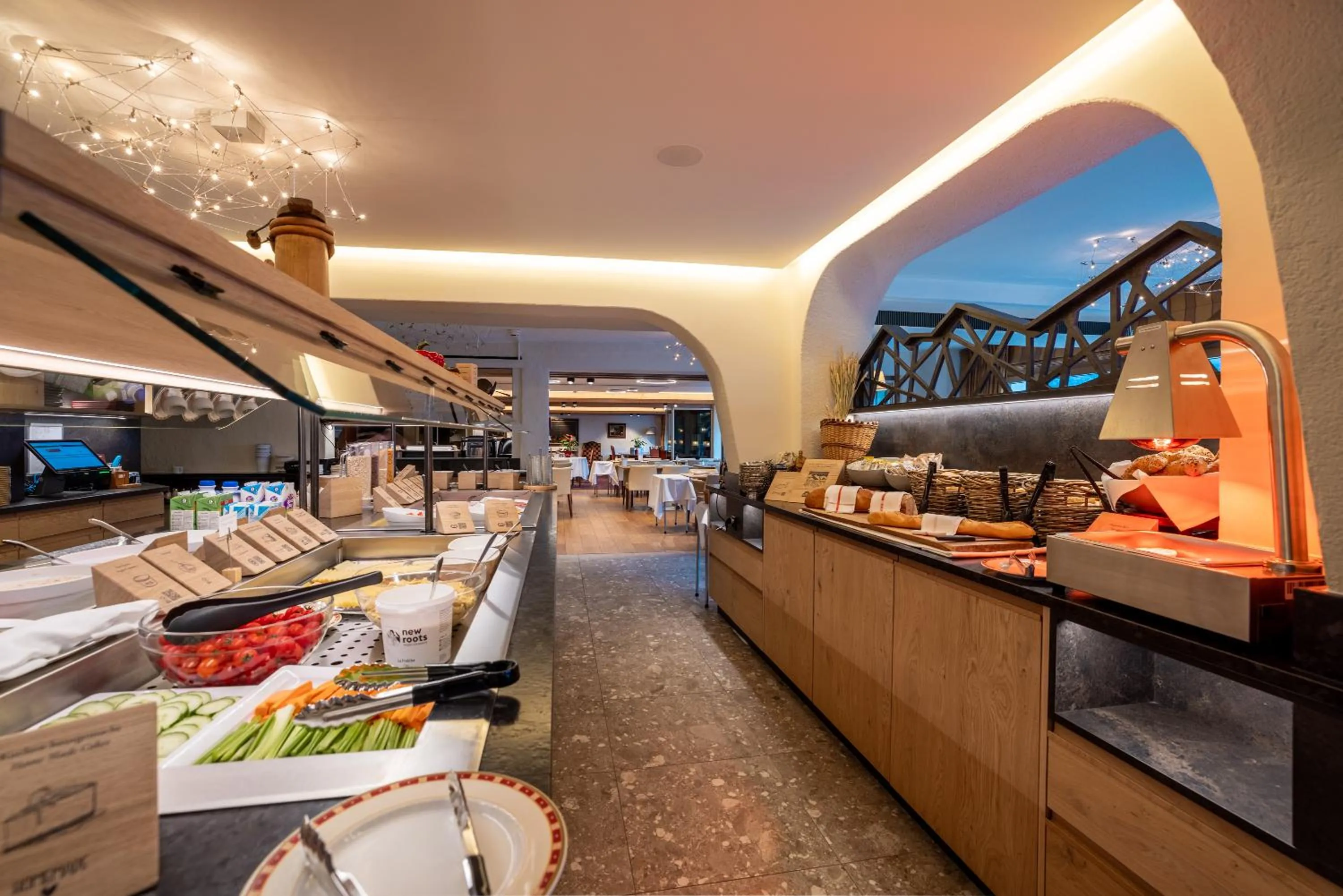 Buffet breakfast in Hotel Kreuz & Post Grindelwald