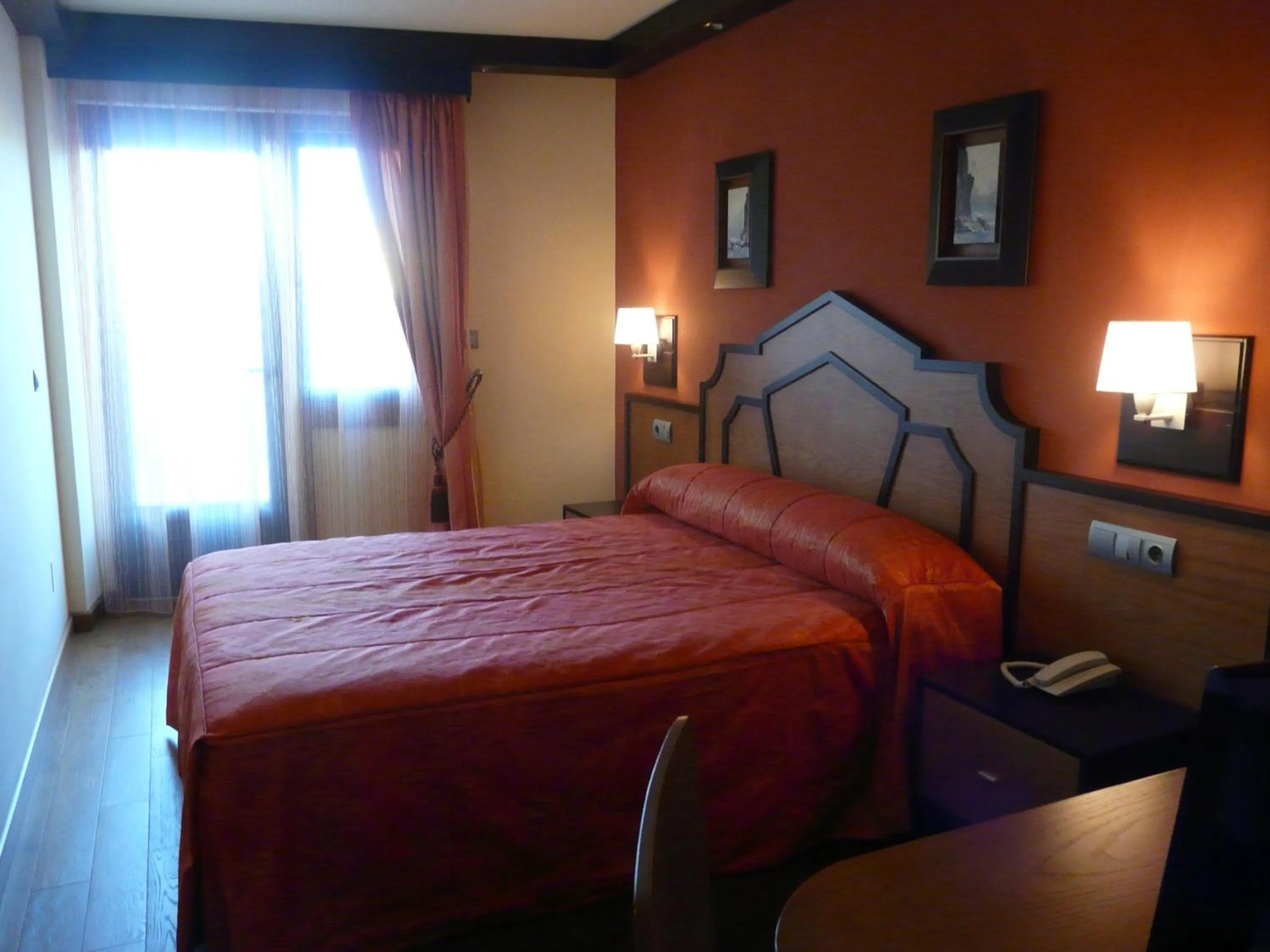 Bed in Hotel · Restaurante Asador Tio Manolo