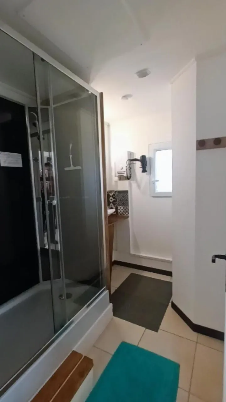 Bathroom in Le Clos des Passiflores