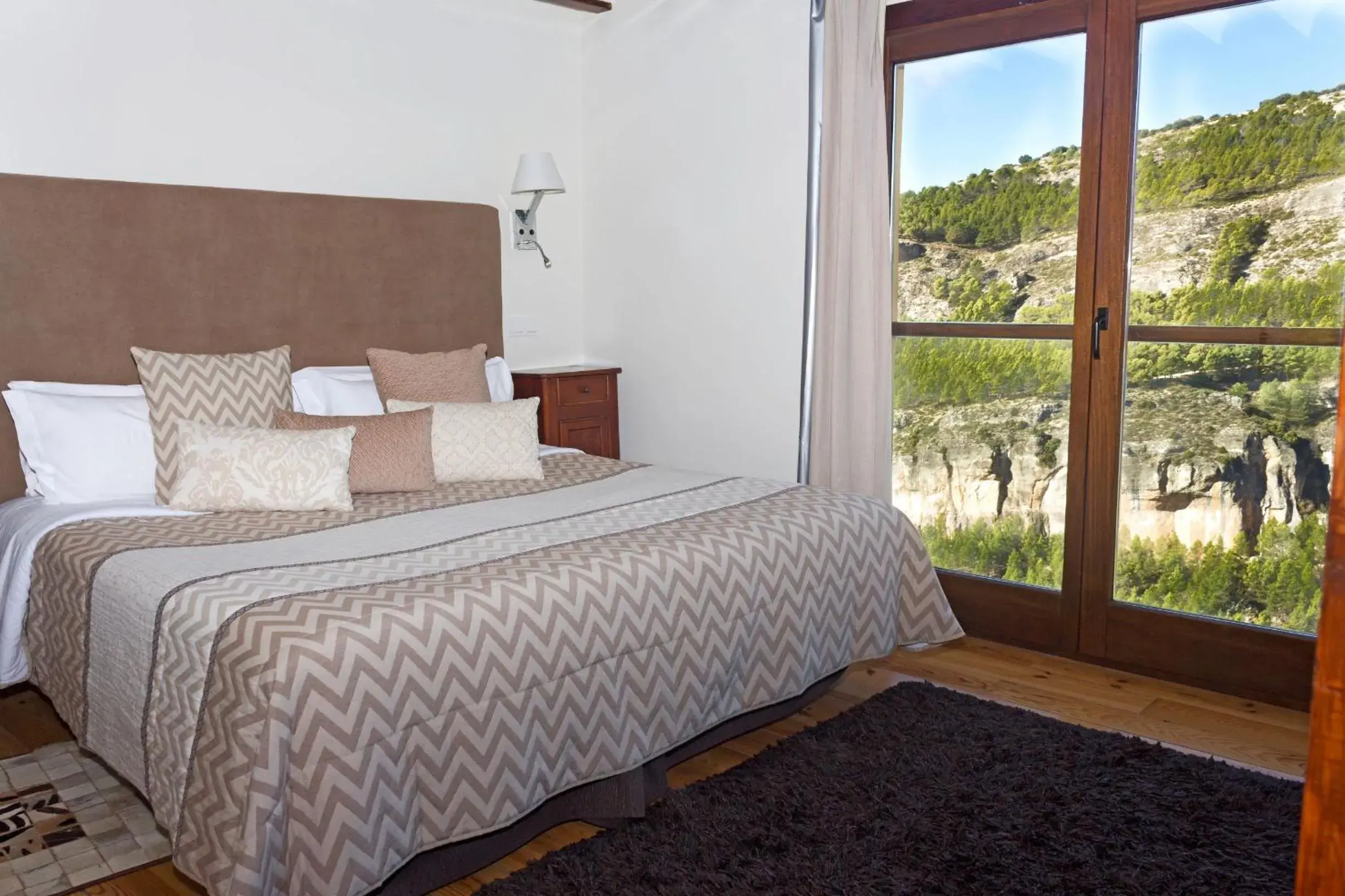 Suite with Terrace and Spa Bath in Los Ojos de la Mora Apartamentos Boutique Suite with Terrace and Spa Bath in Los Ojos de la Mora Apartamentos Boutique