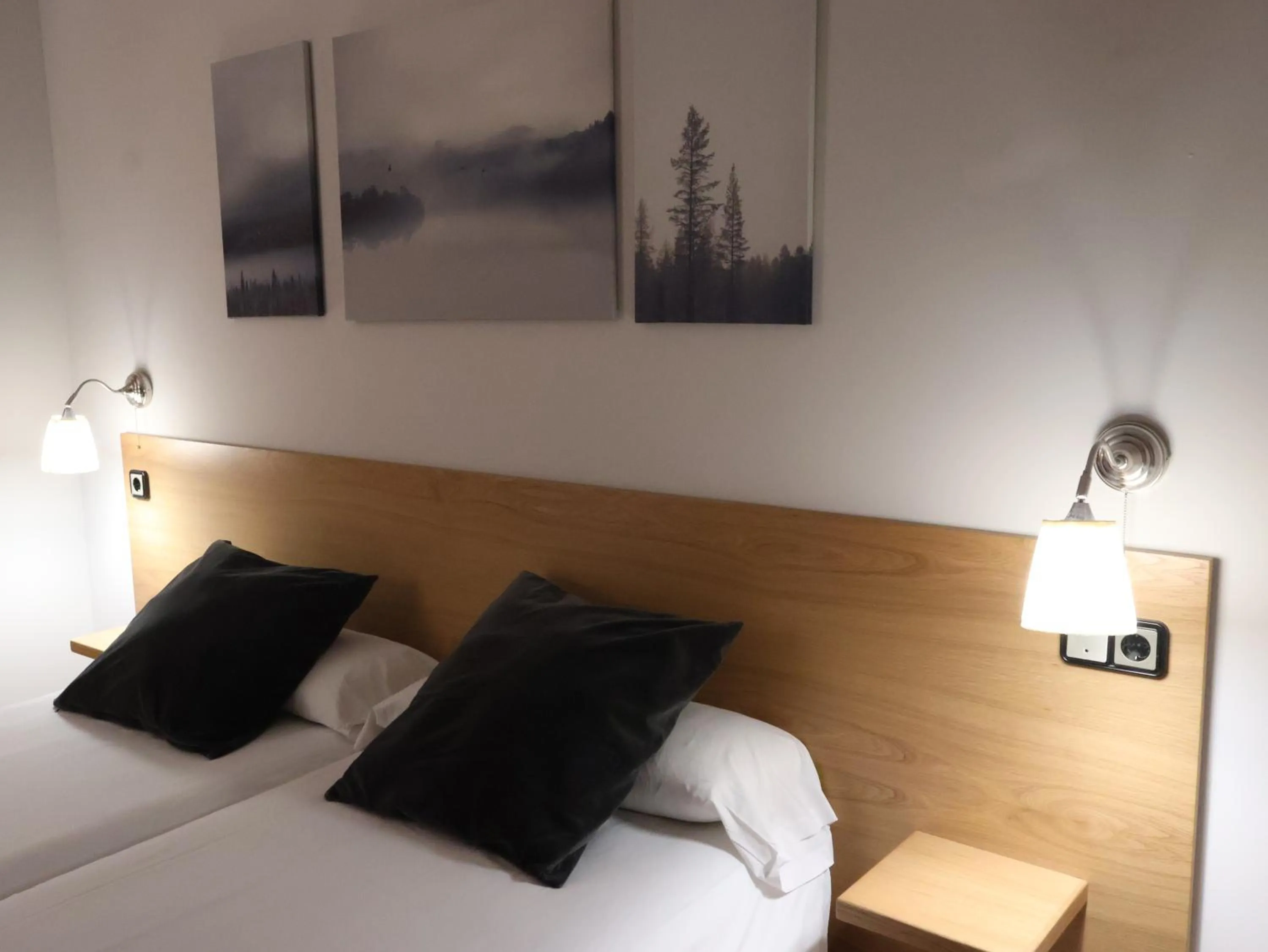 Bed in Aparthotel El Serch