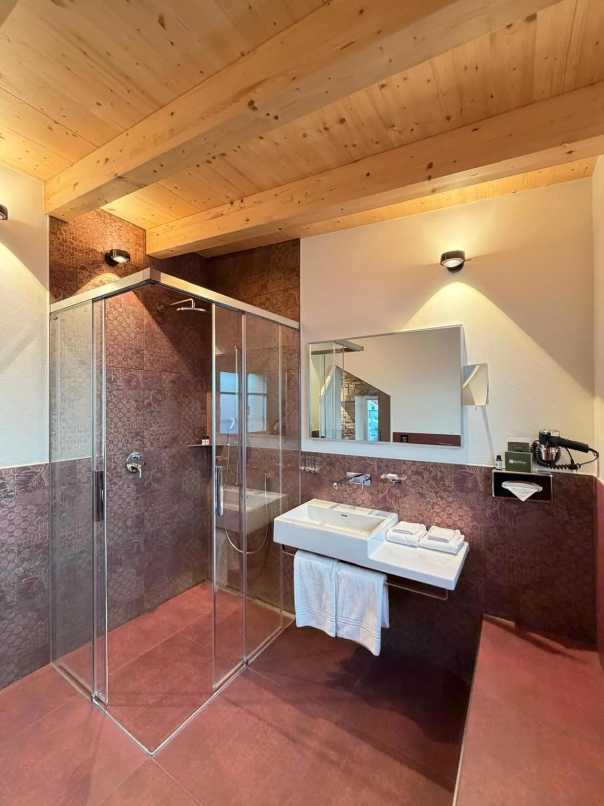 Shower in Boutique Hotel Bellevue