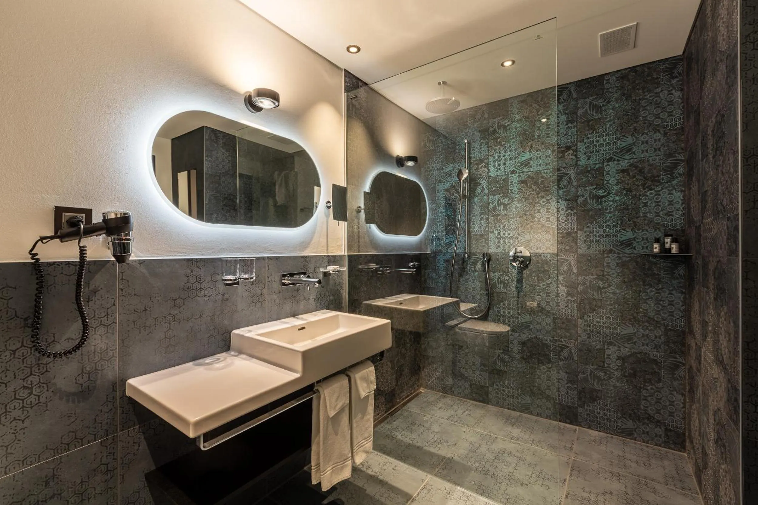 Bathroom in Boutique Hotel Bellevue