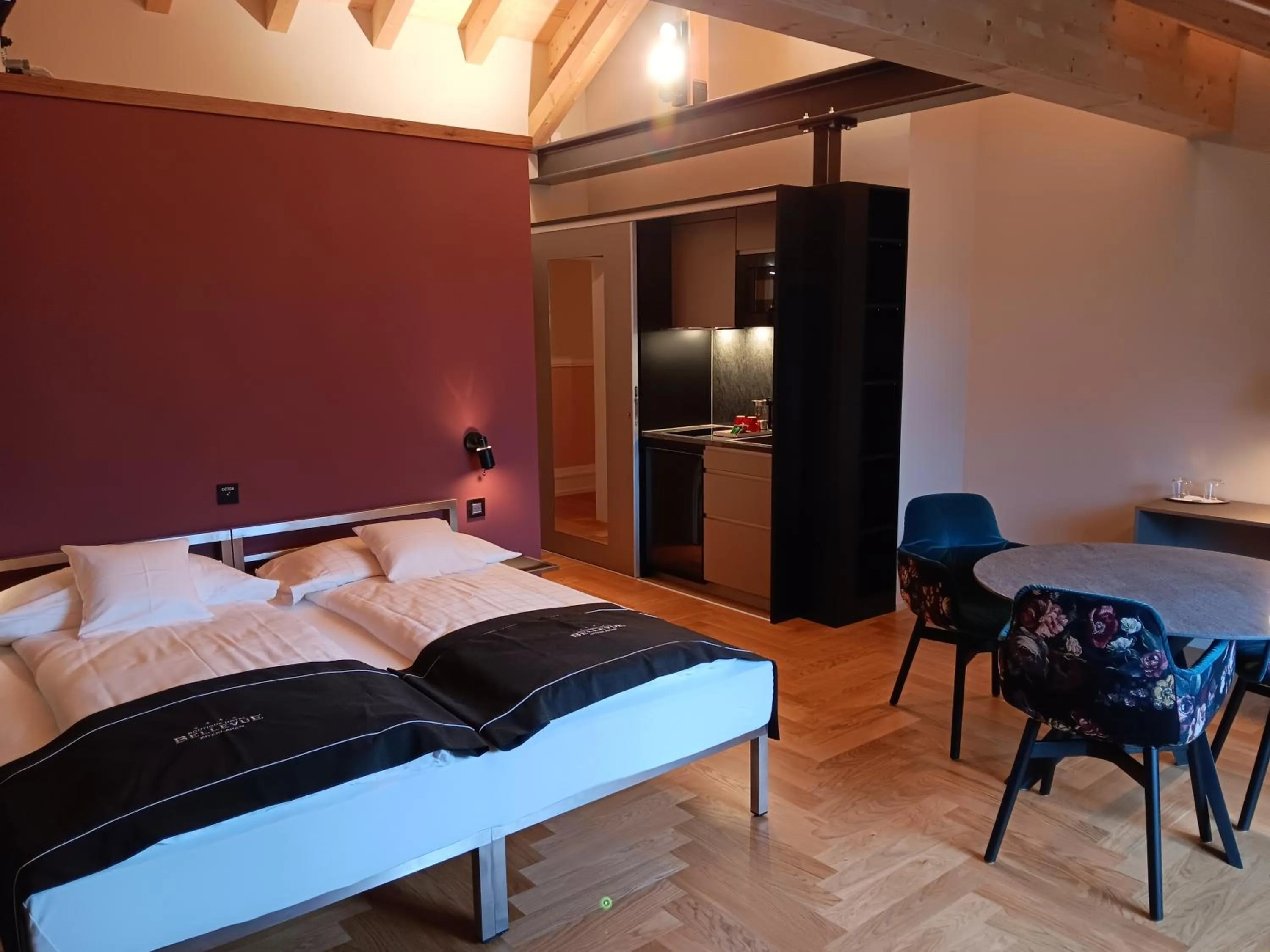 Photo of the whole room, Bed in Boutique Hotel Bellevue