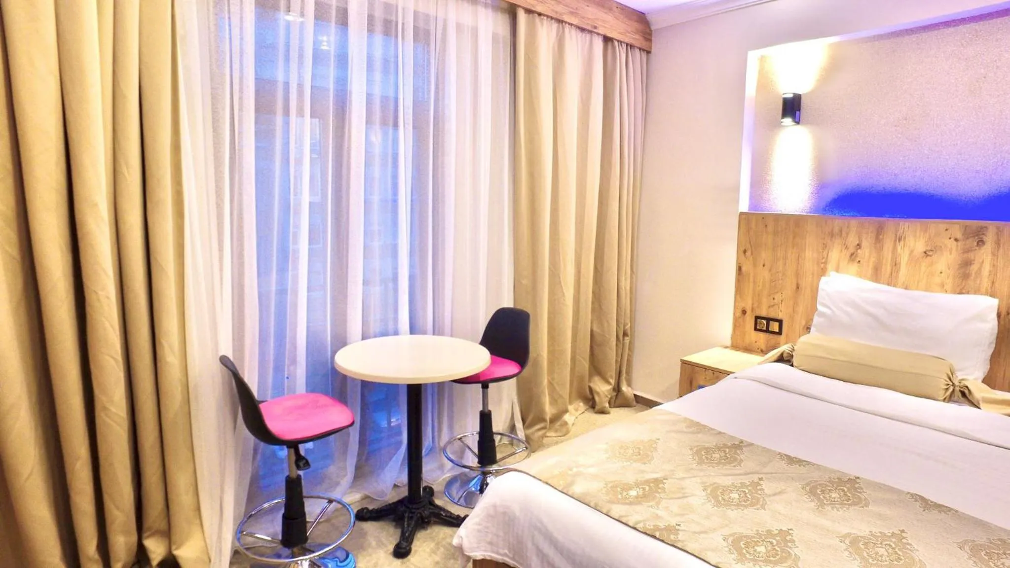 Bed in NOUR SUITE & RESIDENCE