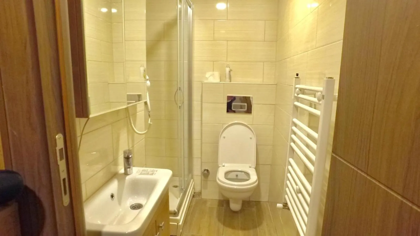 NOUR SUITE & RESIDENCE