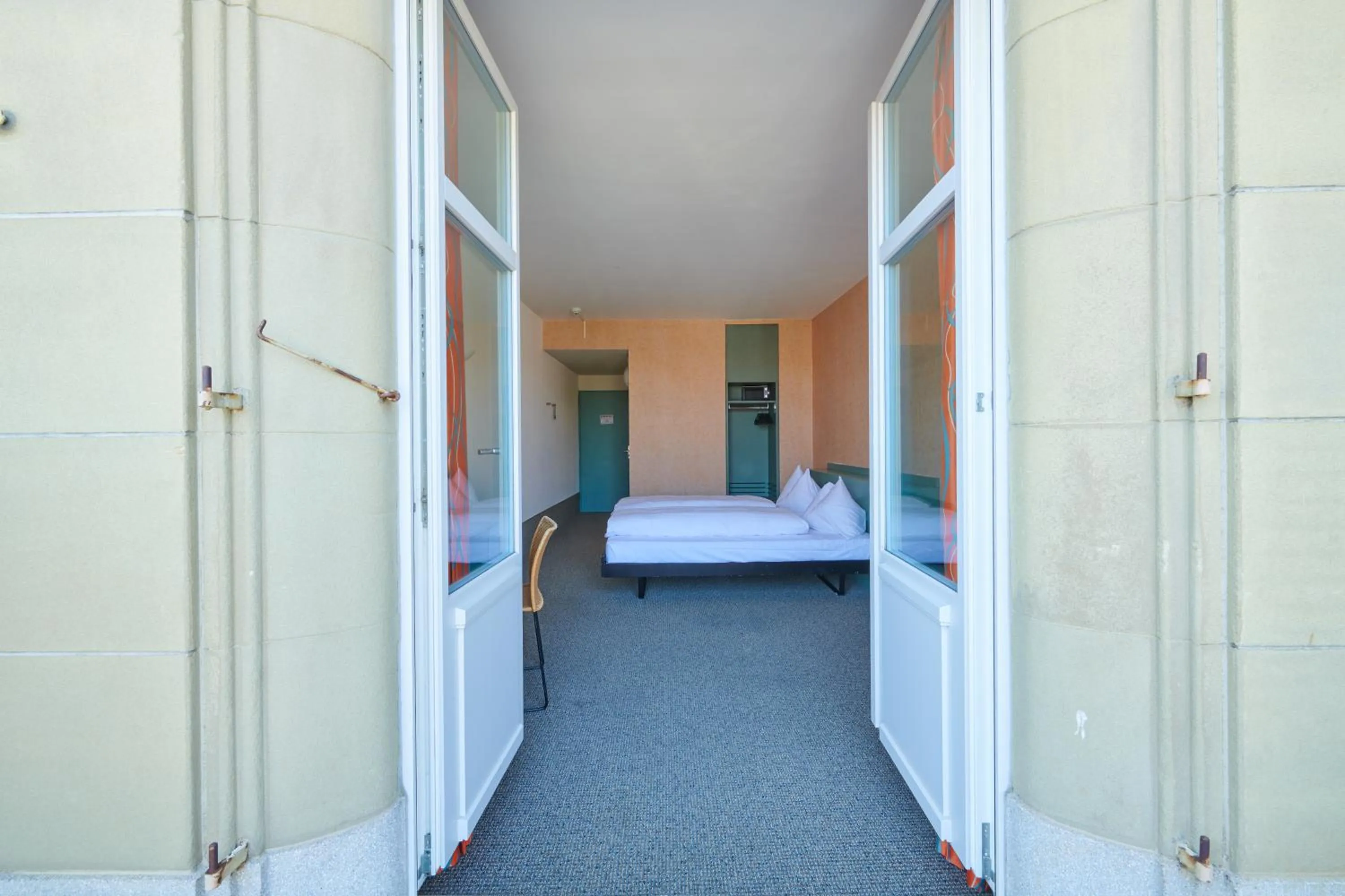 Photo of the whole room, Bed in Hotel City am Bahnhof