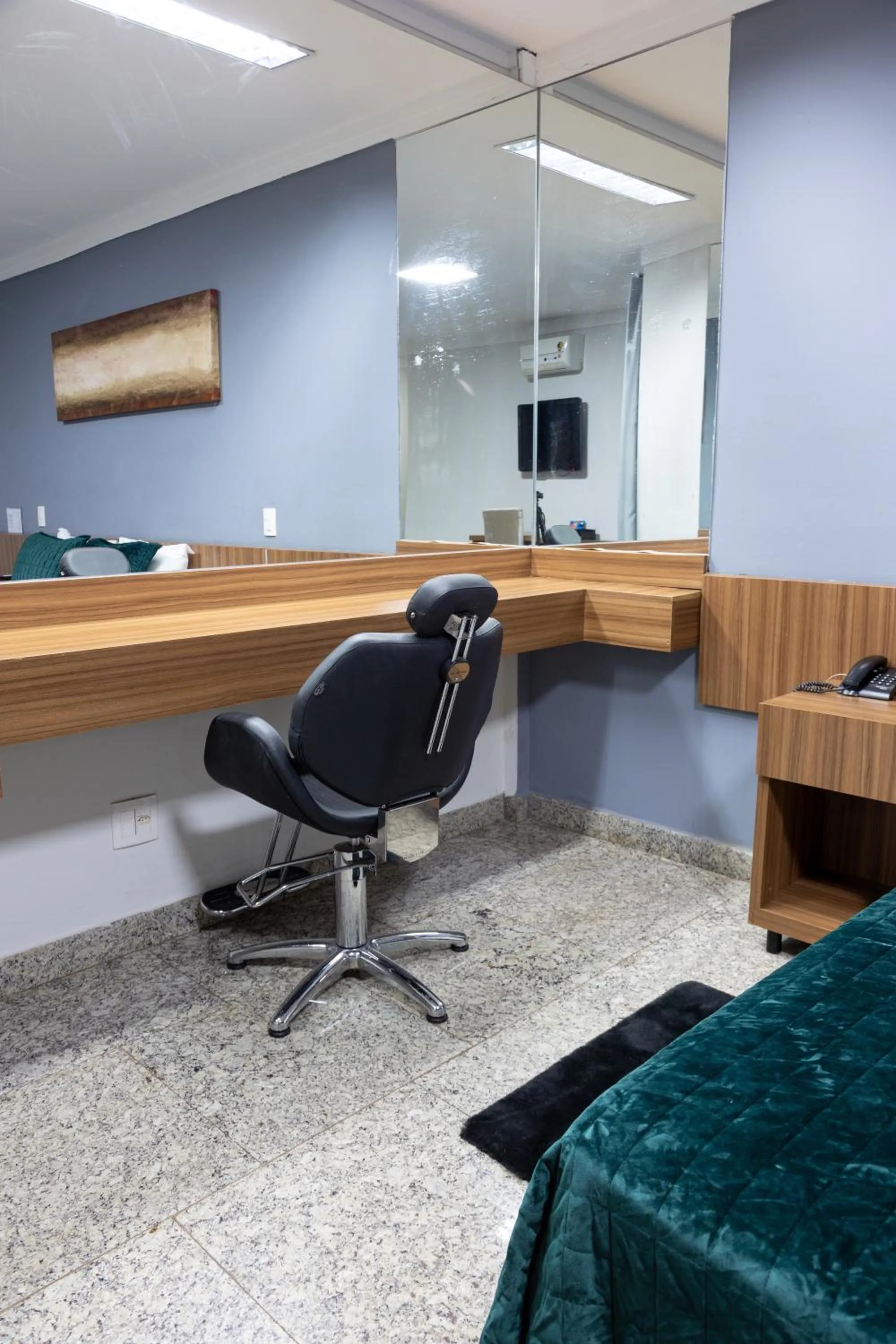 Bedroom in BOMBONATO PALACE HOTEL