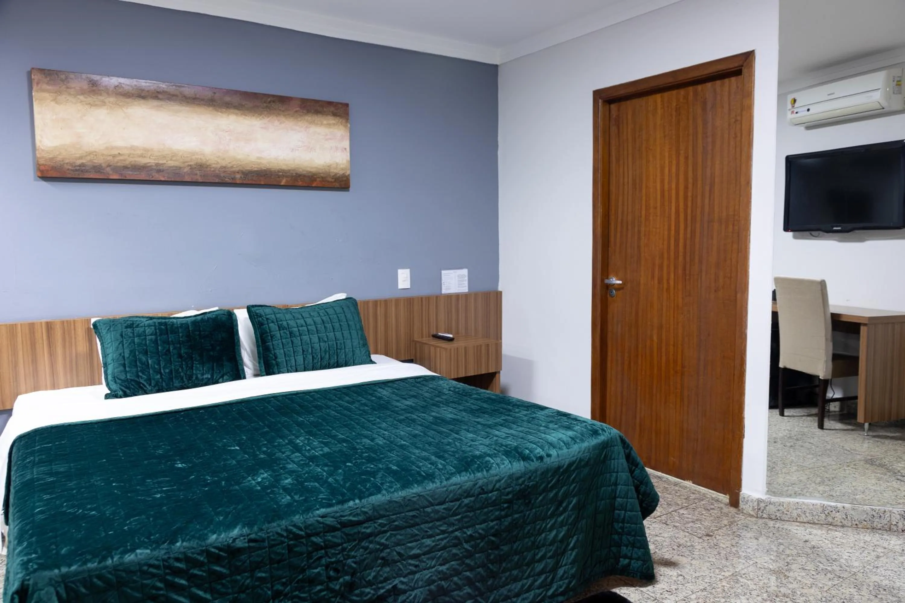 Bedroom, Bed in BOMBONATO PALACE HOTEL