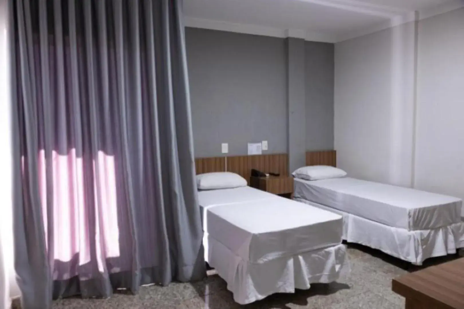 Standard Twin Room - single occupancy in BOMBONATO HOTEL - Fácil Acesso ao Aeroporto e parque de Exposições ABCZ Standard Twin Room - single occupancy in BOMBONATO HOTEL - Fácil Acesso ao Aeroporto e parque de Exposições ABCZ