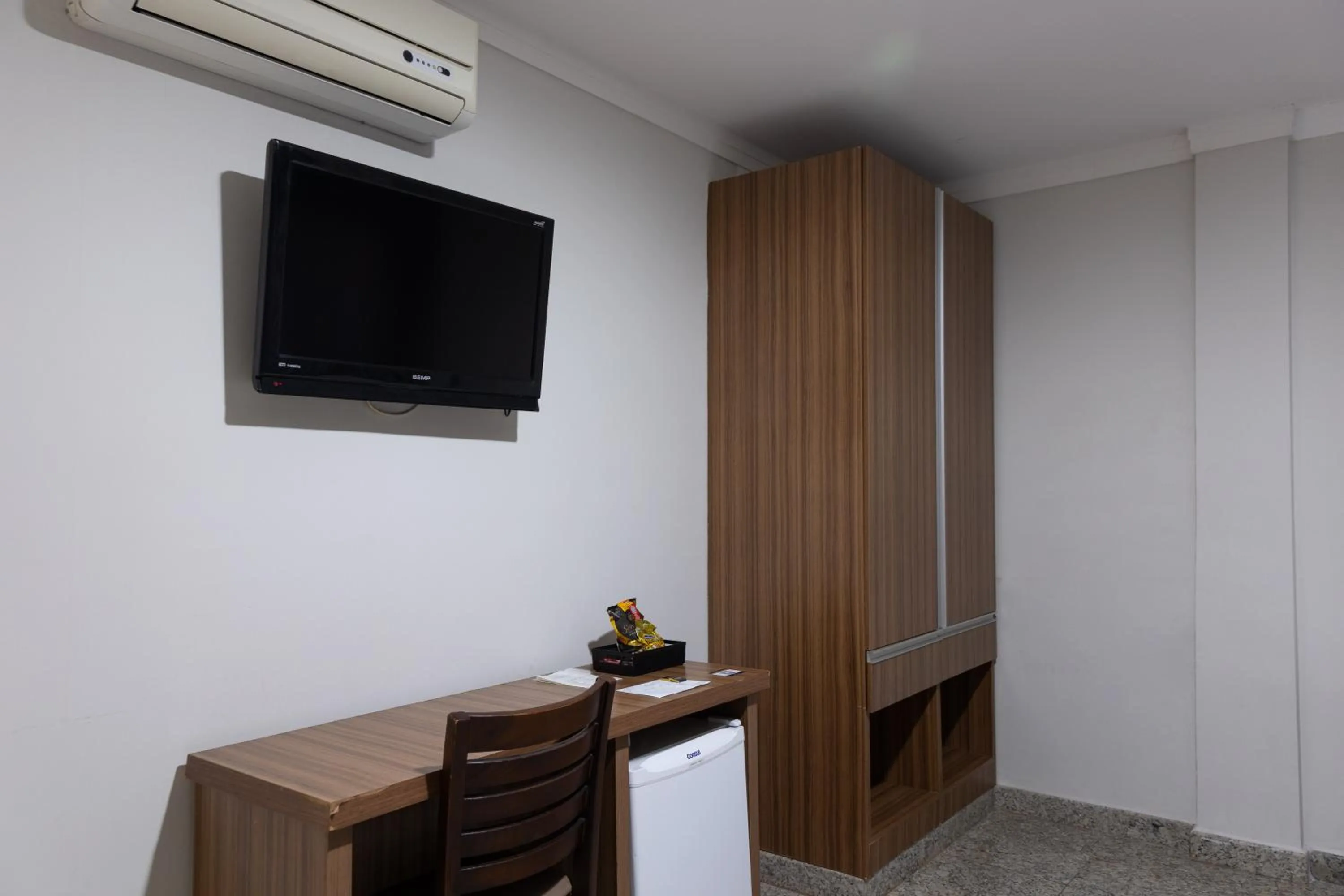 Bedroom in BOMBONATO PALACE HOTEL