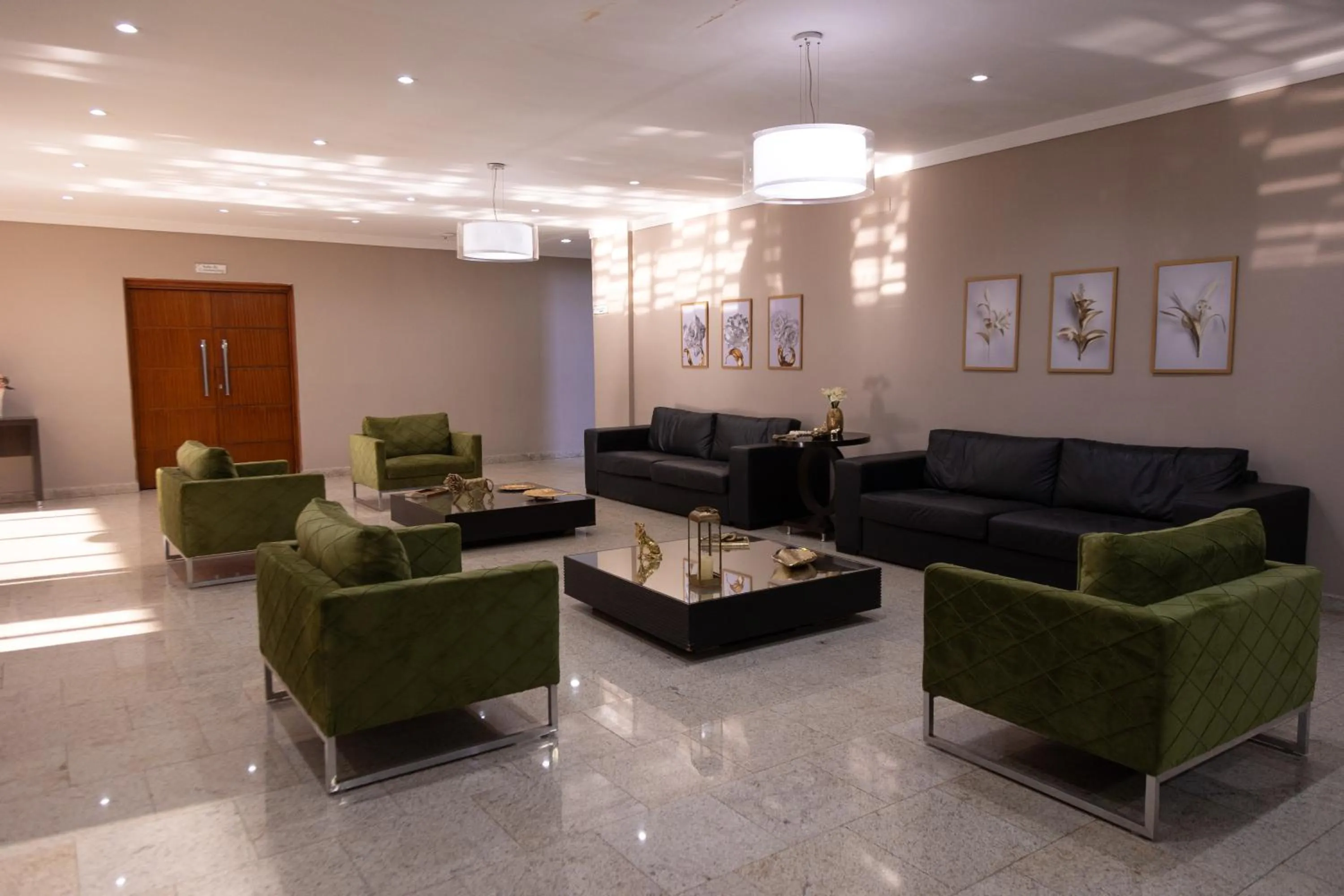 Lobby or reception in BOMBONATO PALACE HOTEL