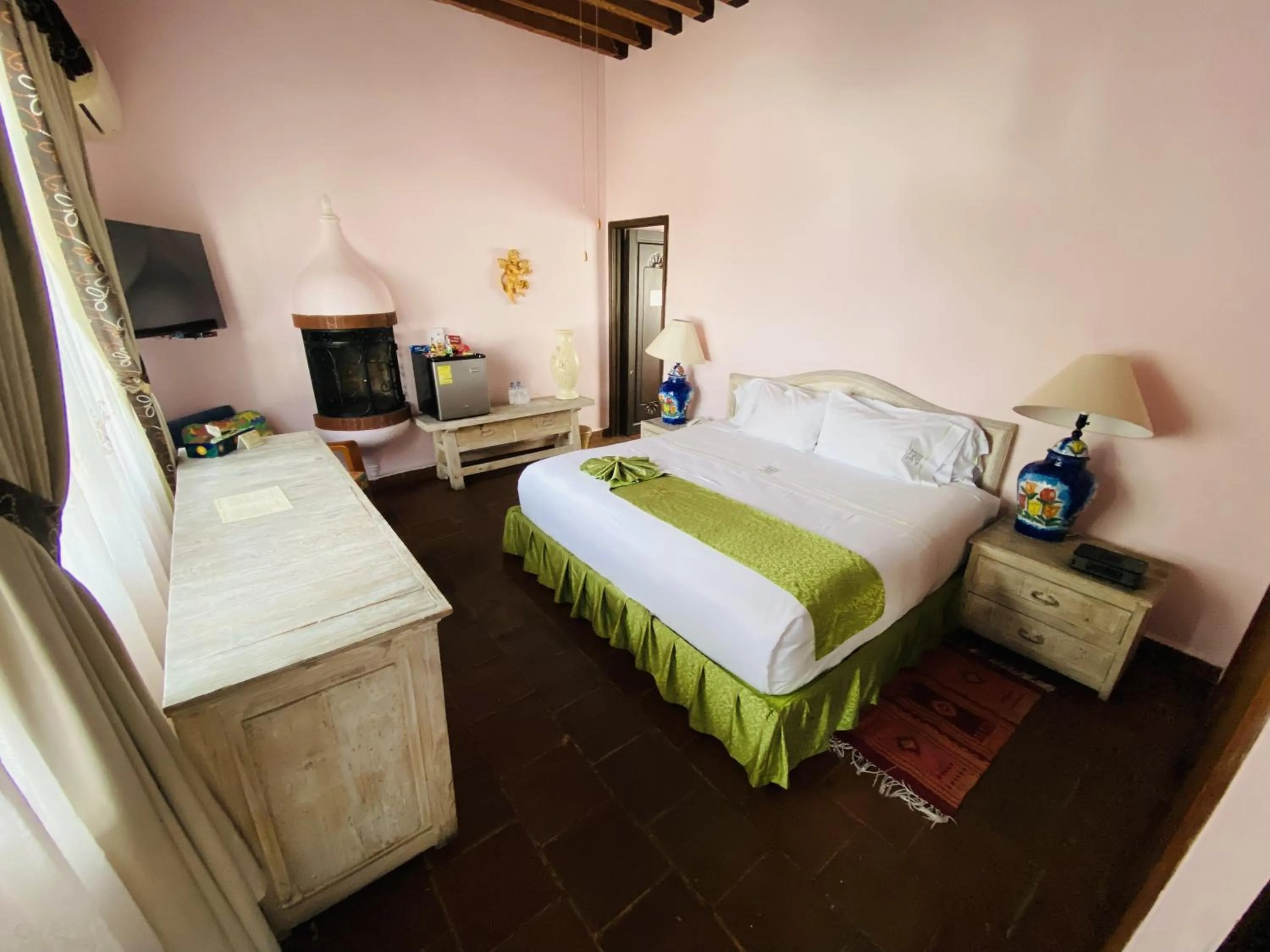 Photo of the whole room, Bed in Villa Bonita Les Terrasses