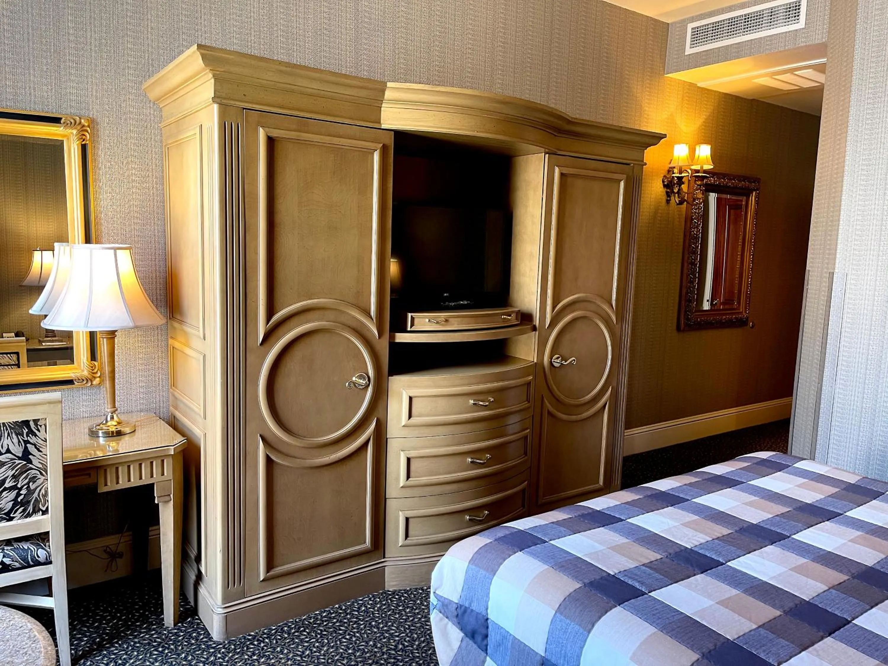 Bed in Celebrity Boutique Hotel