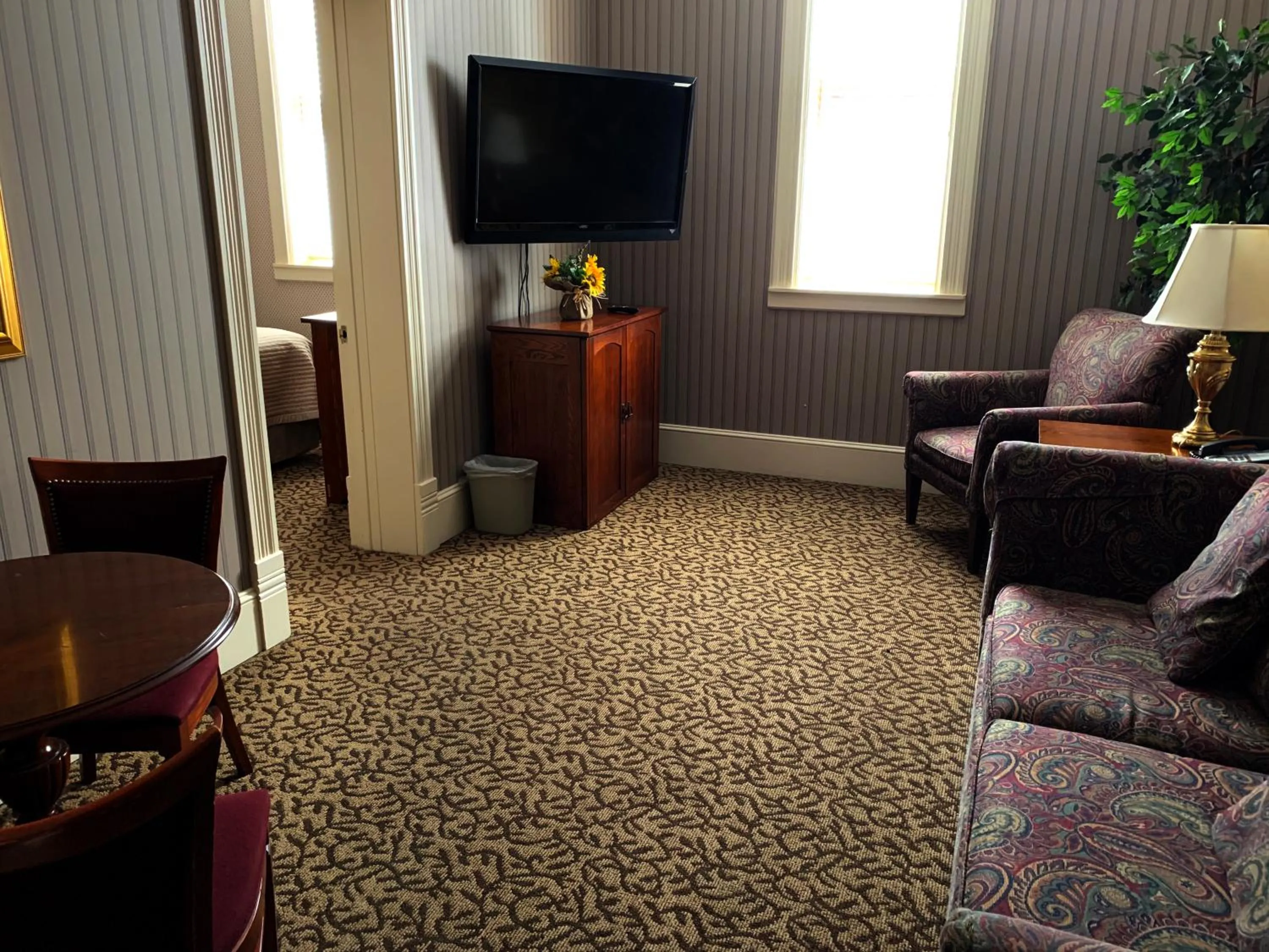 Celebrity Boutique Hotel