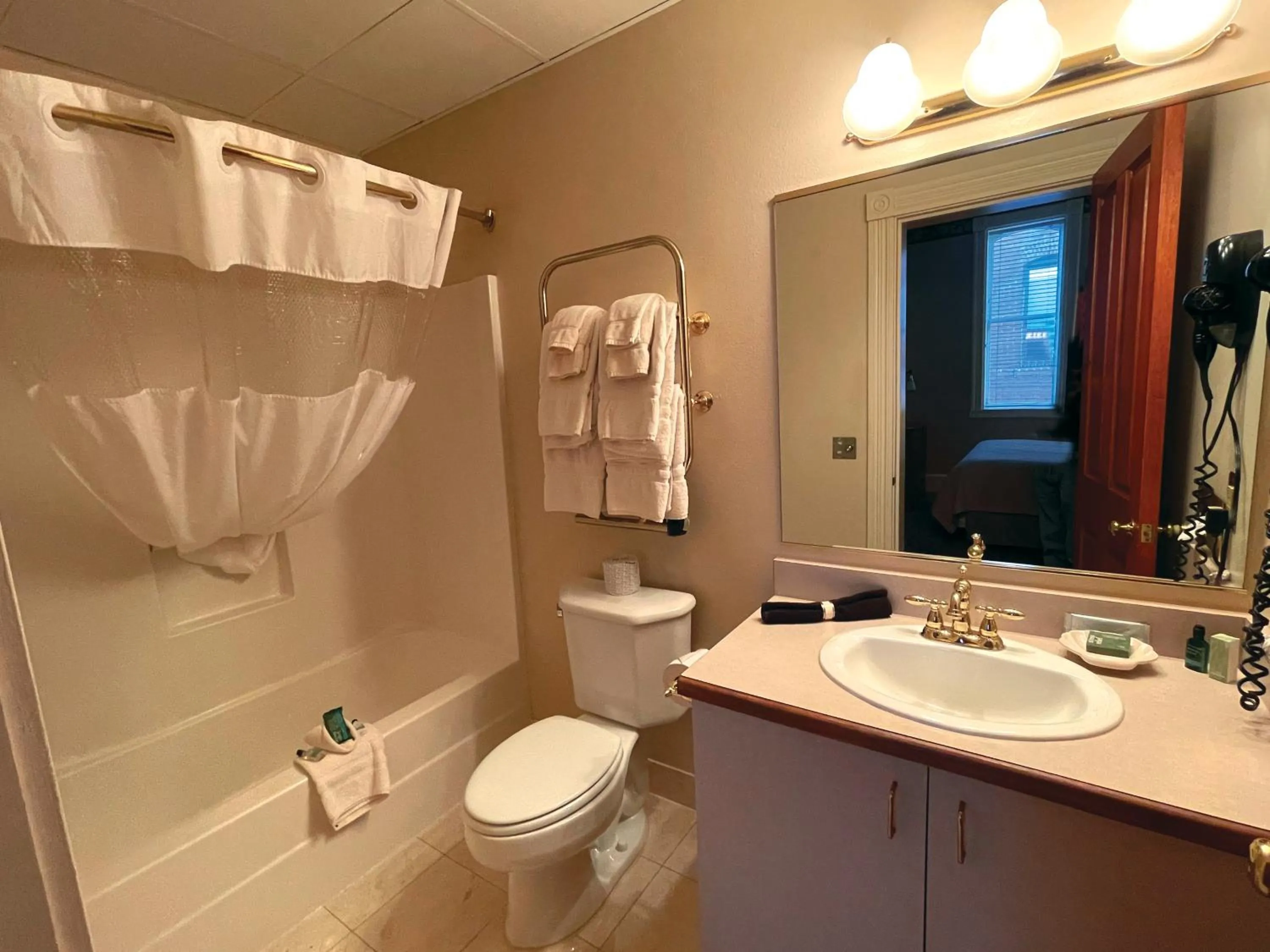 Celebrity Boutique Hotel
