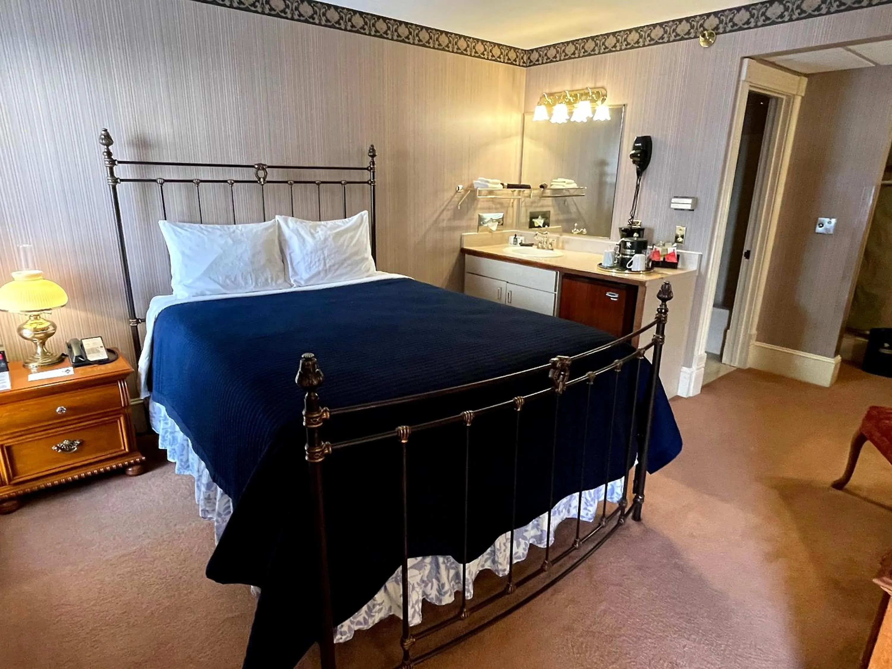 Bed in Celebrity Boutique Hotel