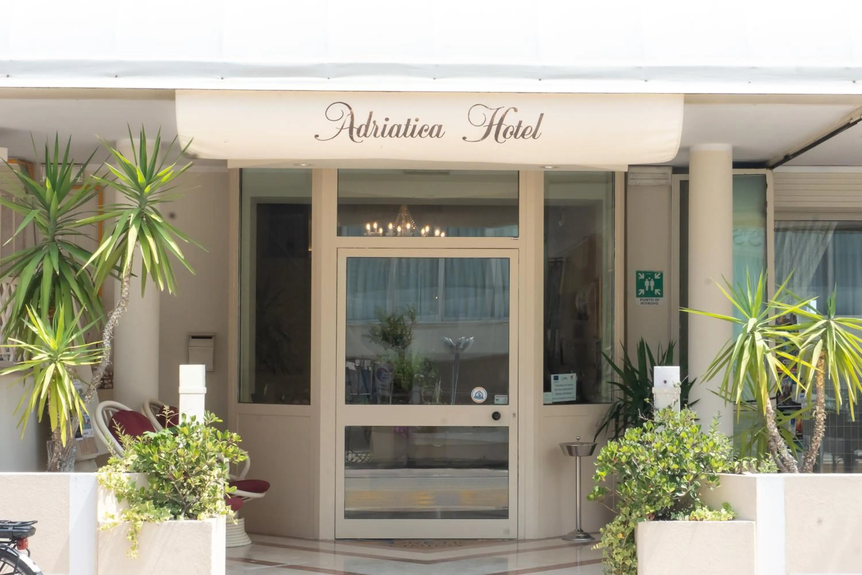 Property building in Hotel Adriatica sul Mare