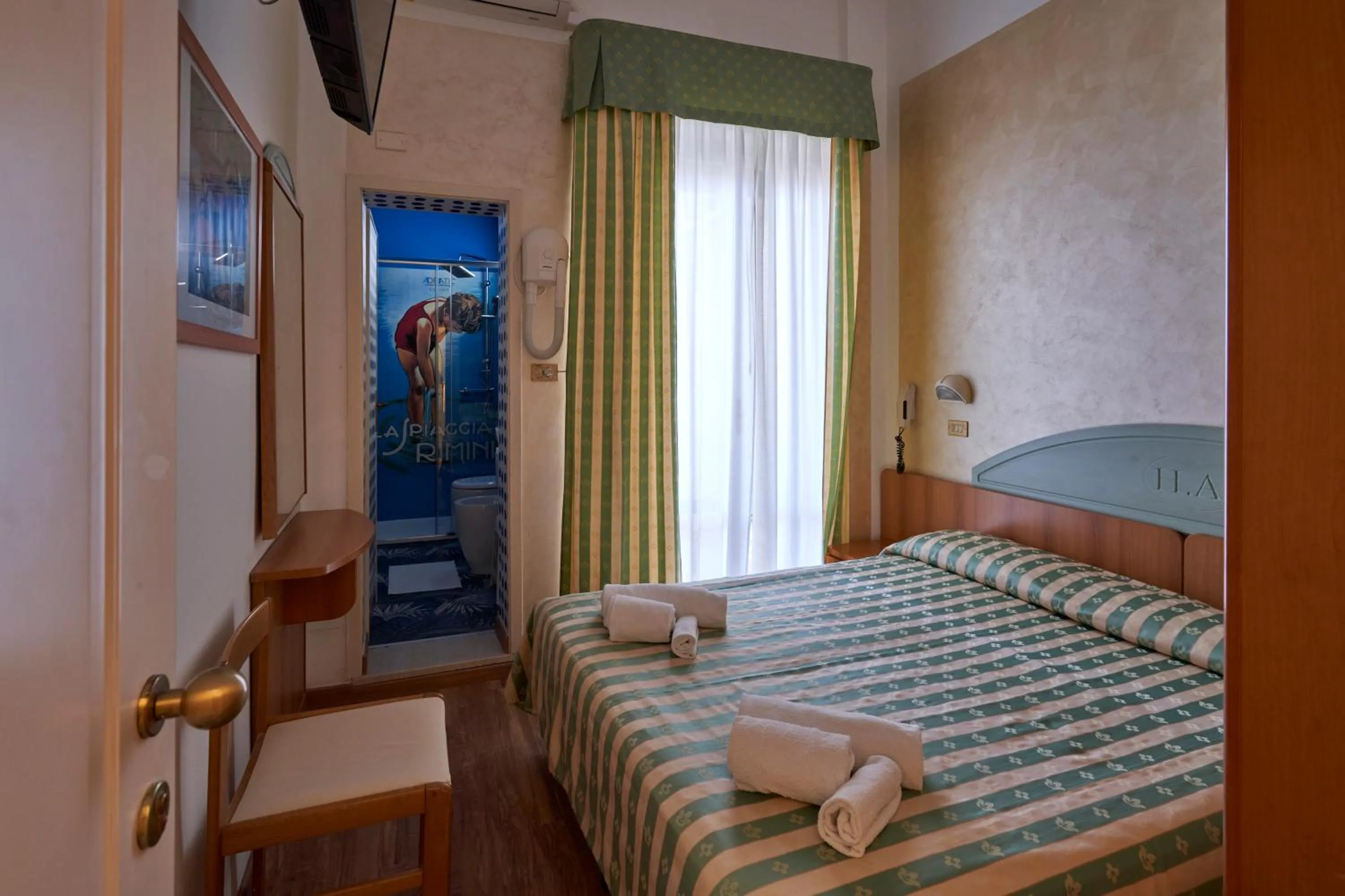 Bed in Hotel Adriatica sul Mare