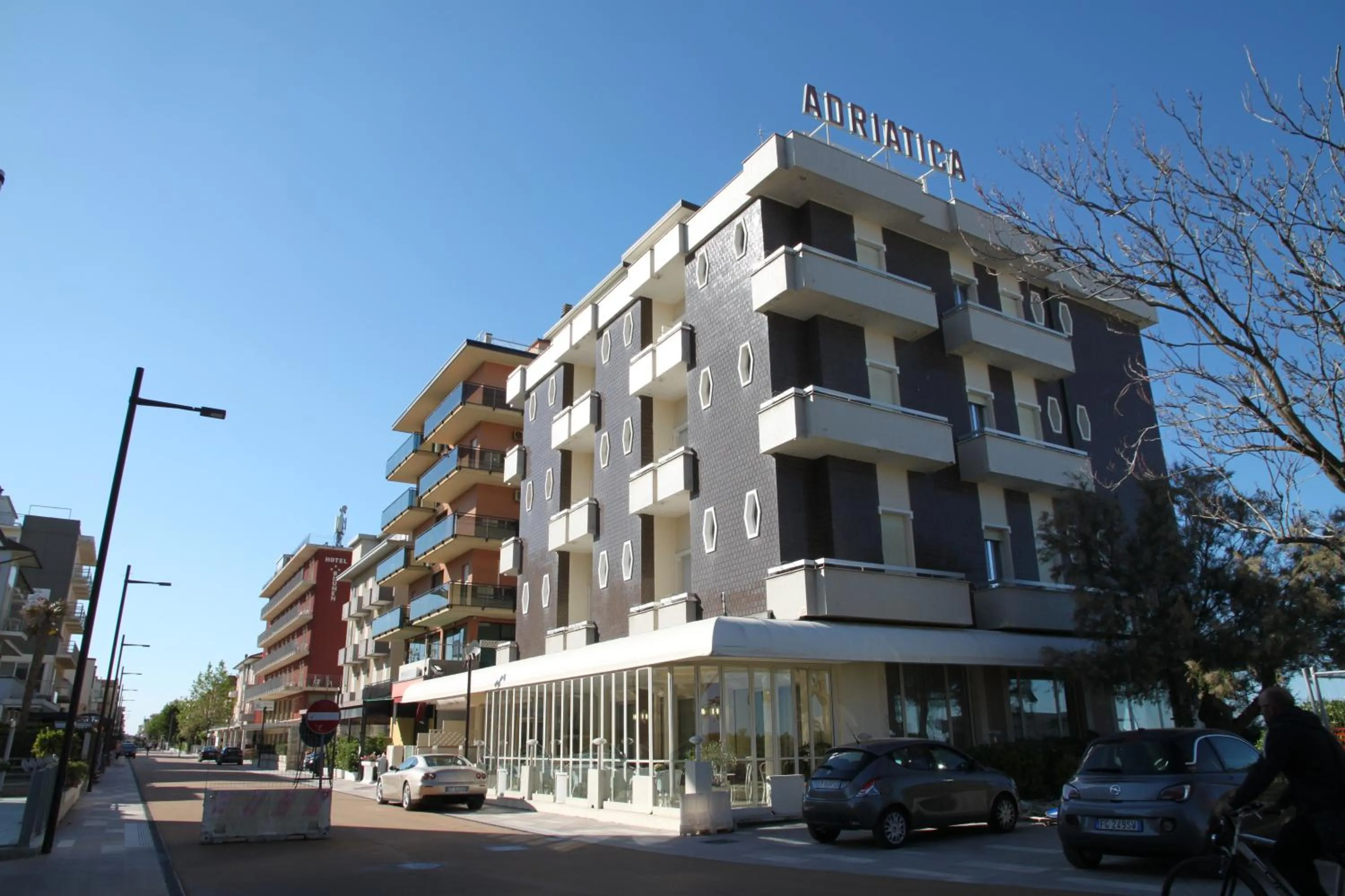 Property building in Hotel Adriatica sul Mare