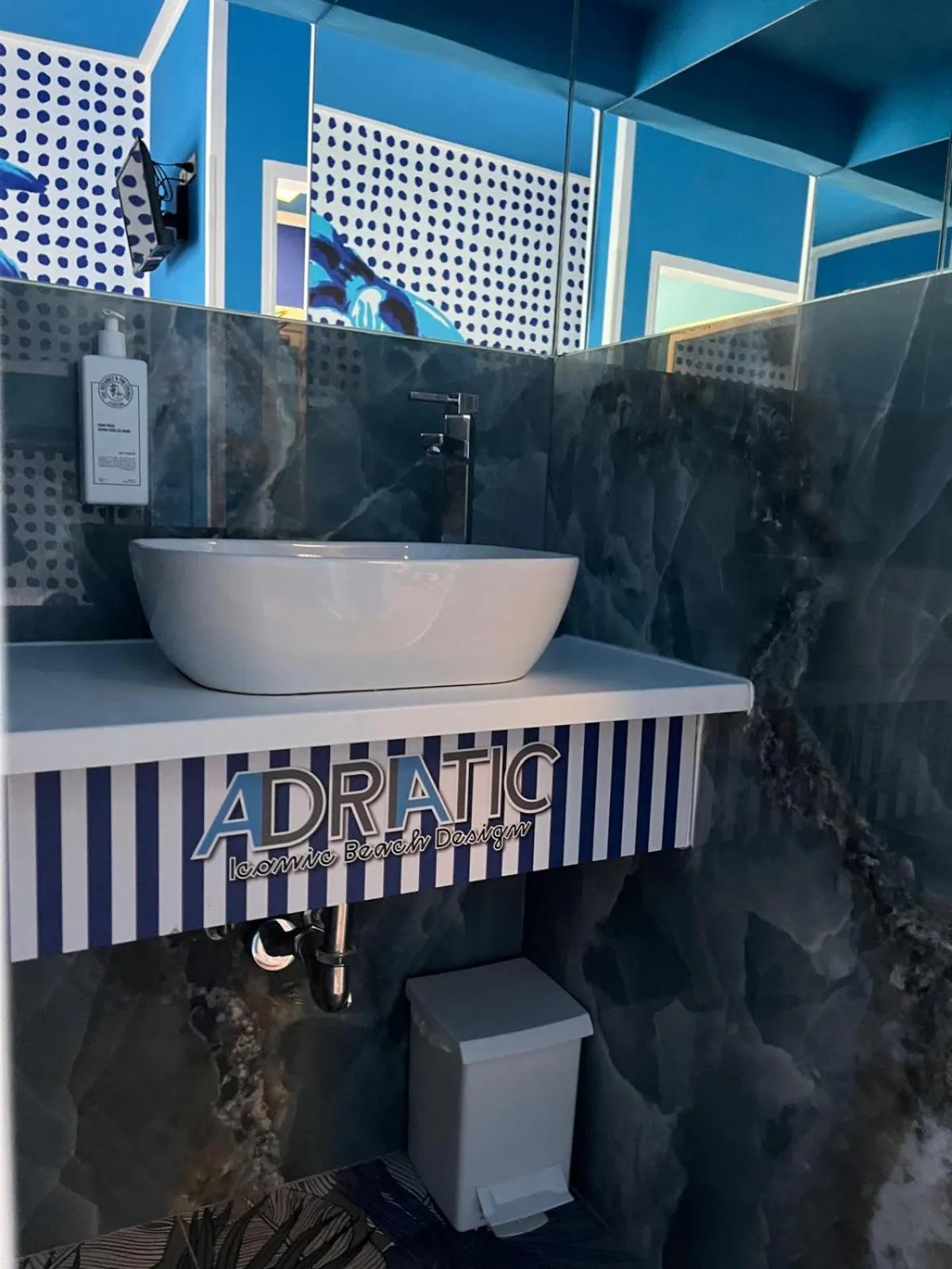 Bathroom in Hotel Adriatica sul Mare