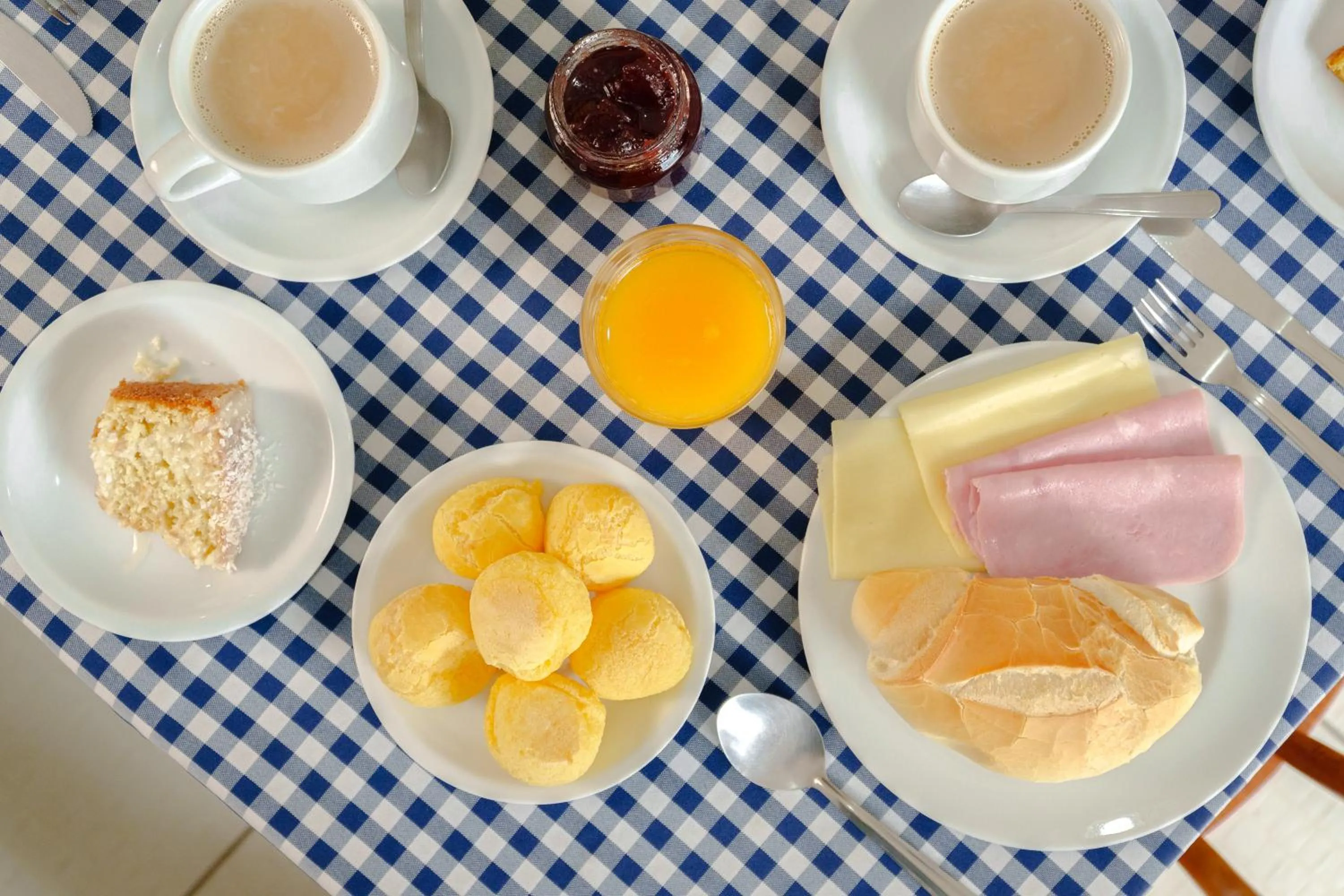 Food and drinks in VELINN Hotel Guarda Mor