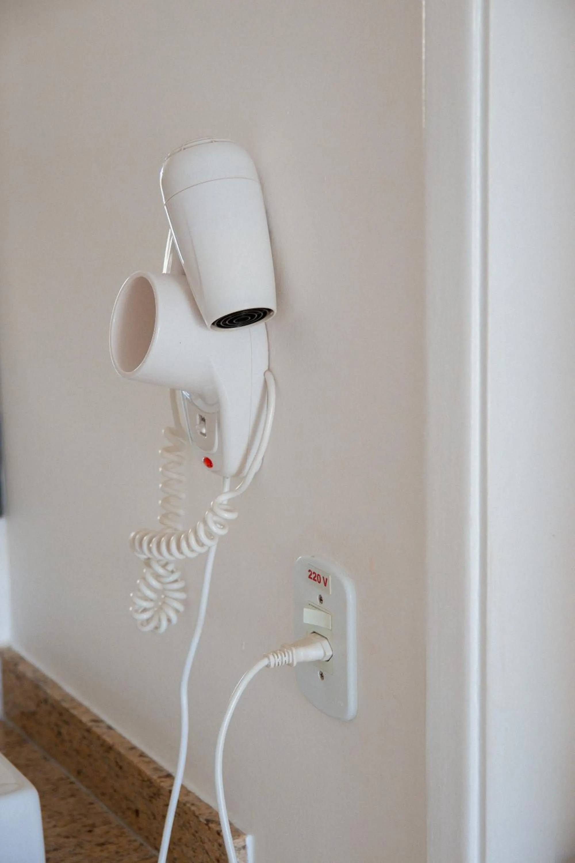 Photo of the whole room in Hotel Recanto dos Pássaros