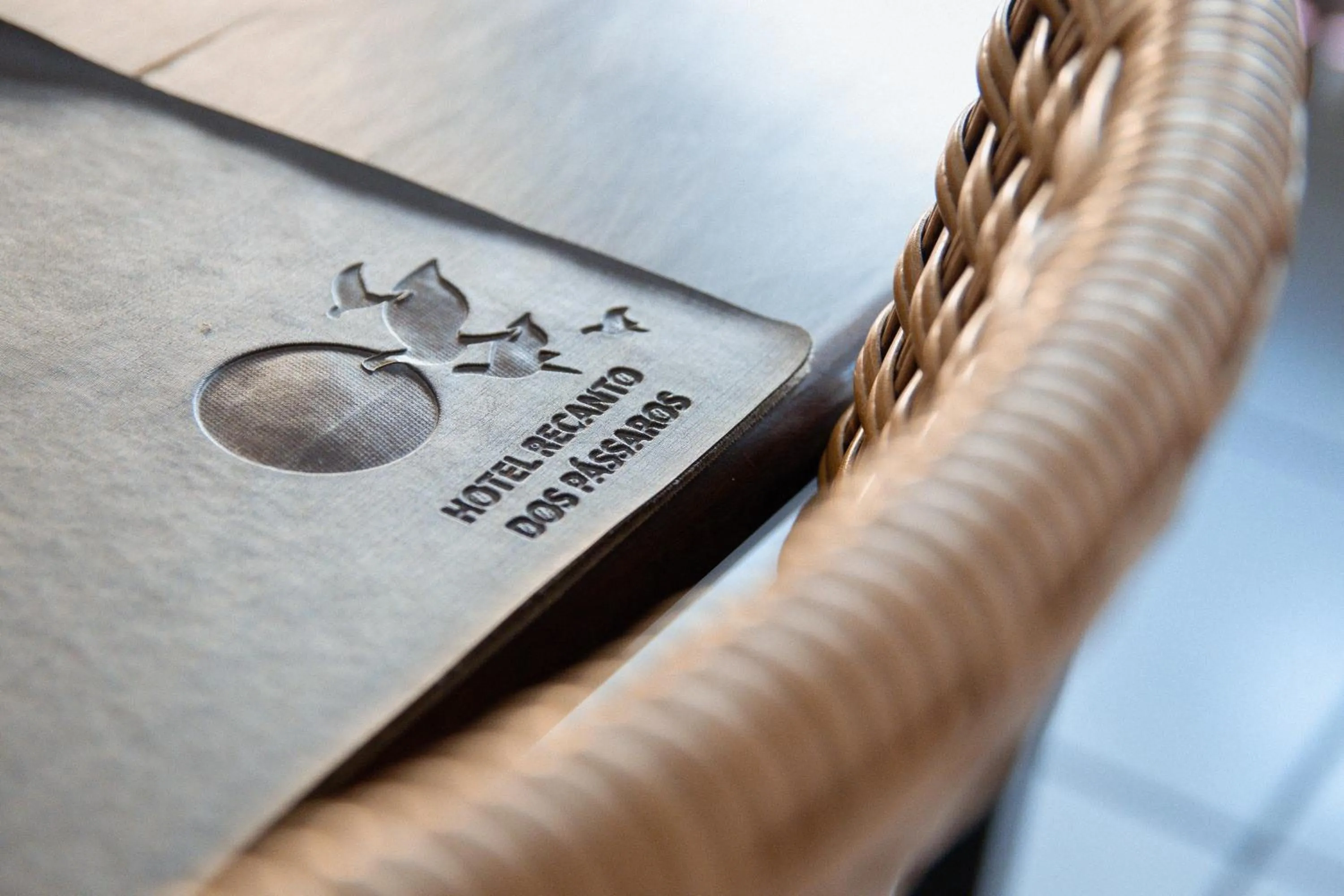 Property logo or sign in Hotel Recanto dos Pássaros