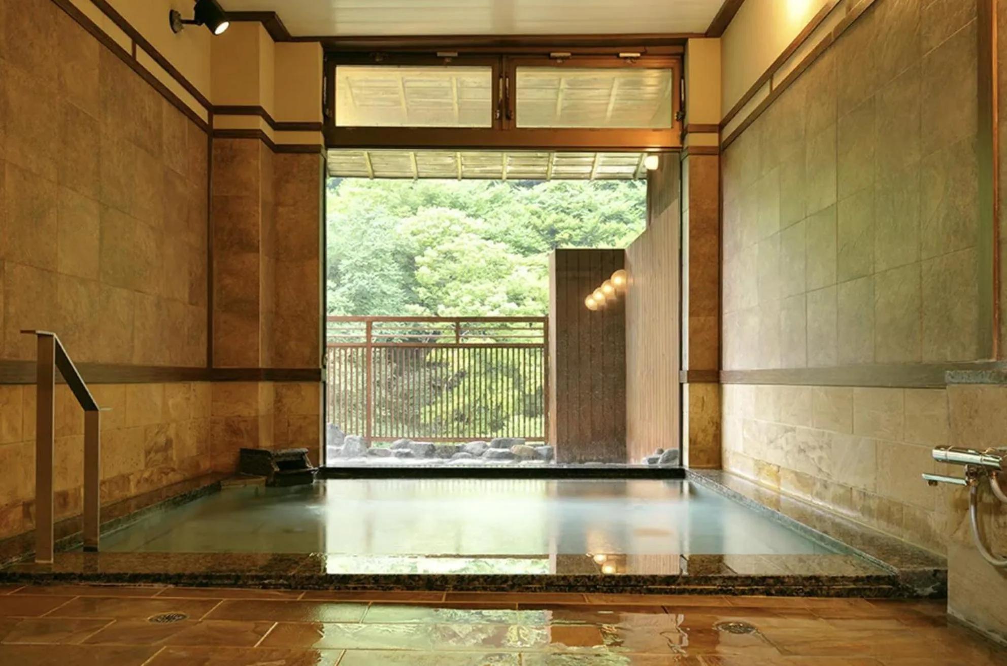 Public Bath in Shima Onsen Yoshimoto